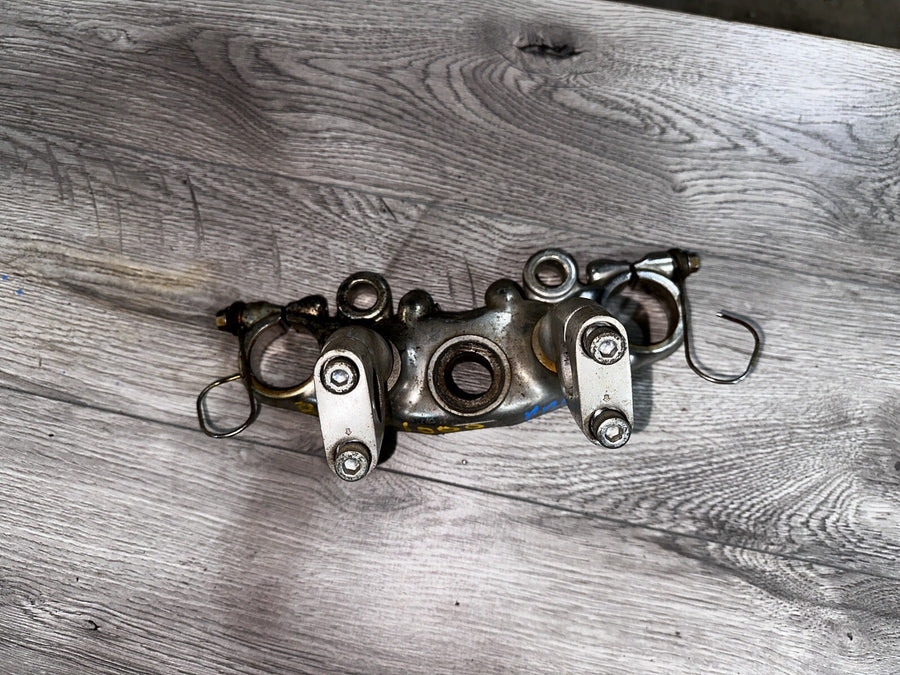 YAMAHA 85 XV1000 VIRAGO UPPER TRIPLE TREE  2AE-23340-30-00 XV 1000 jh