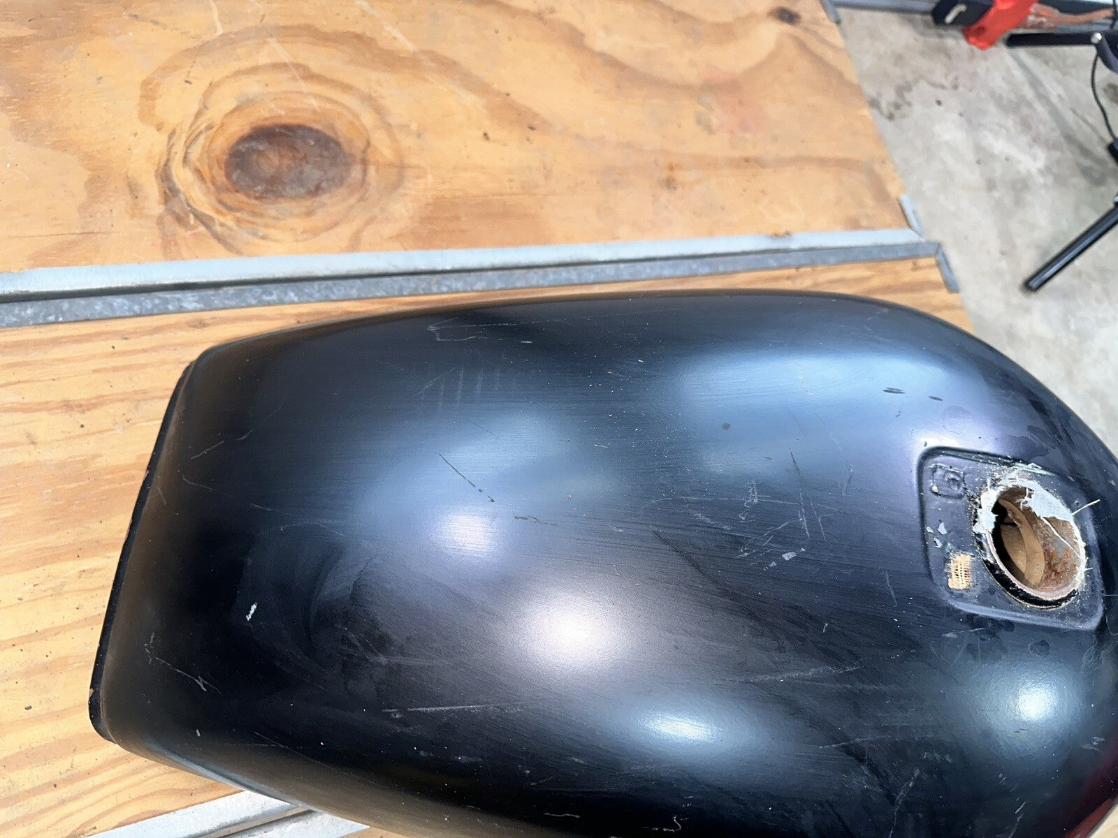 KAWASAKI KZ 400 440 LTD 1979-1983 GAS FUEL PETROL TANK OEM