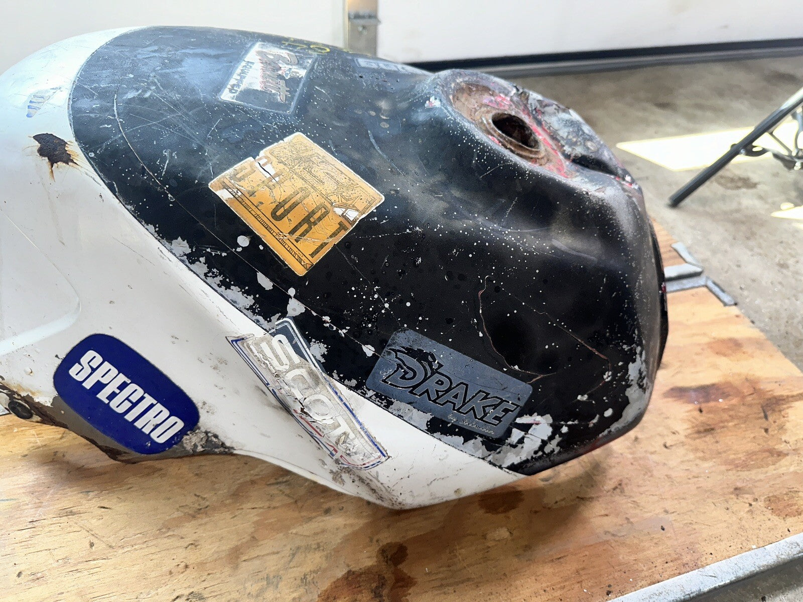 84 - 85 Honda VF500F Interceptor Gas Tank Fuel Cell Petrol Reservoir OEM