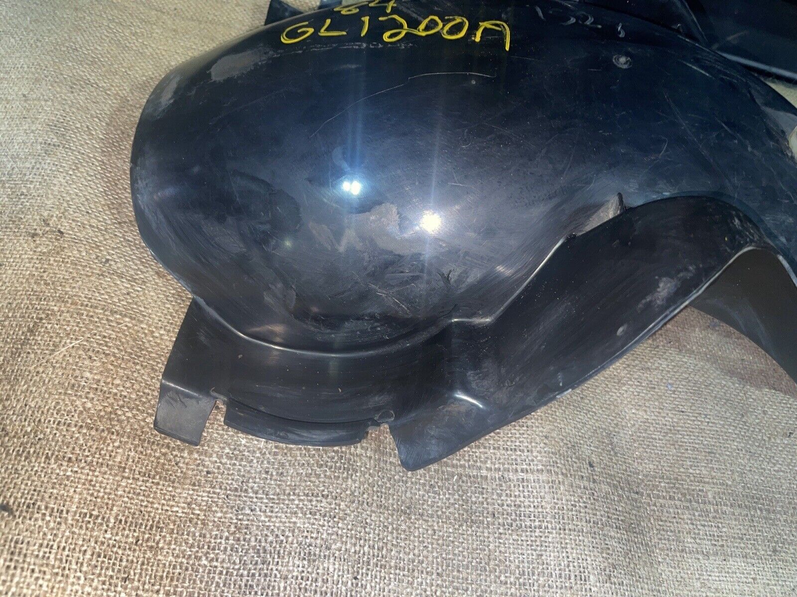 84-87 honda goldwing GL1200 GL 1200 OEM REAR BACK WHEEL FENDER MUD GUARD INNER