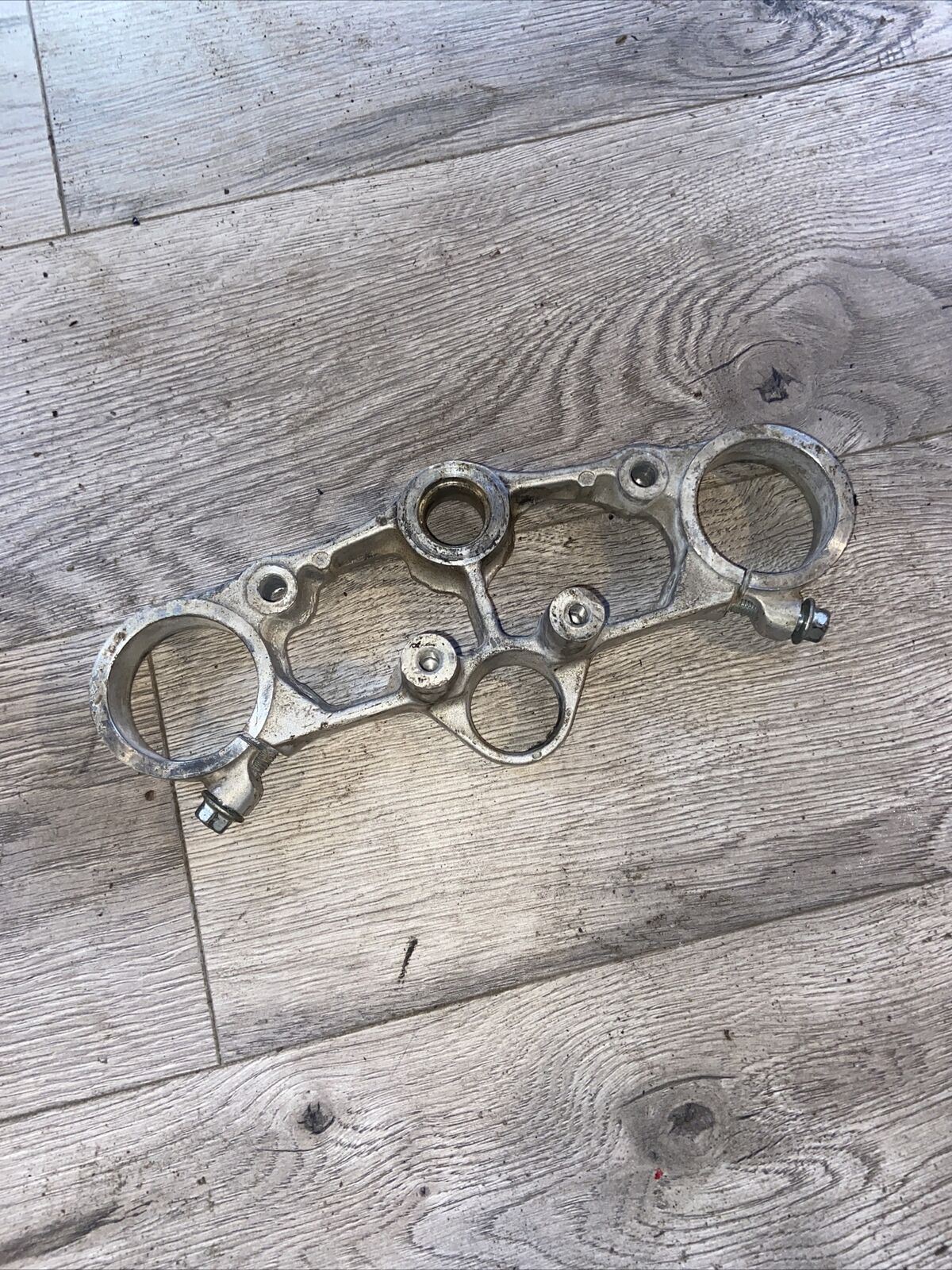 98-99 Suzuki GSXR 750 GSXR750 Upper Triple Tree Clamp