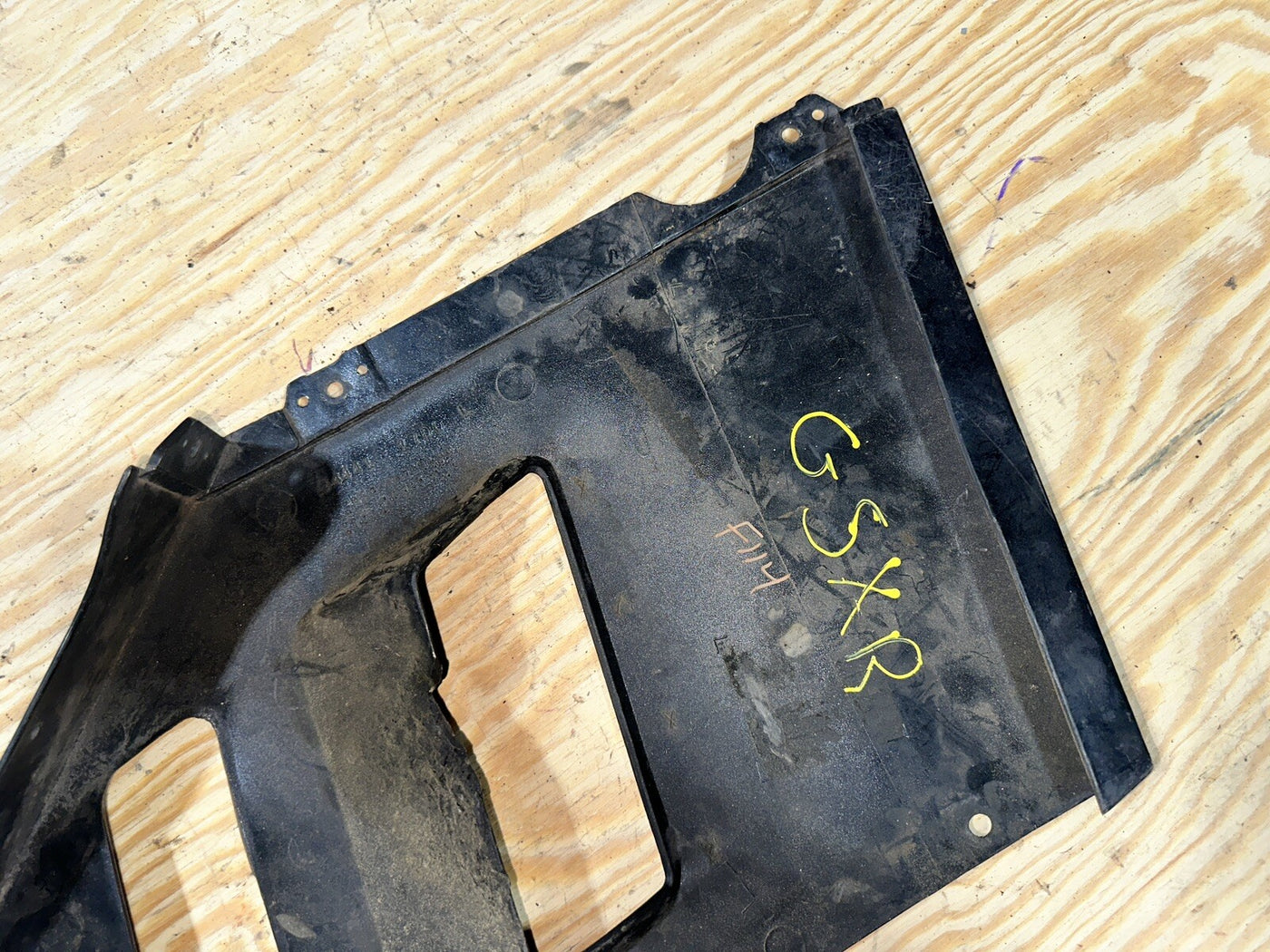 1991 91-92 Suzuki GSXR750 GSXR 750 Left Side Mid Fairing Cowl Body 