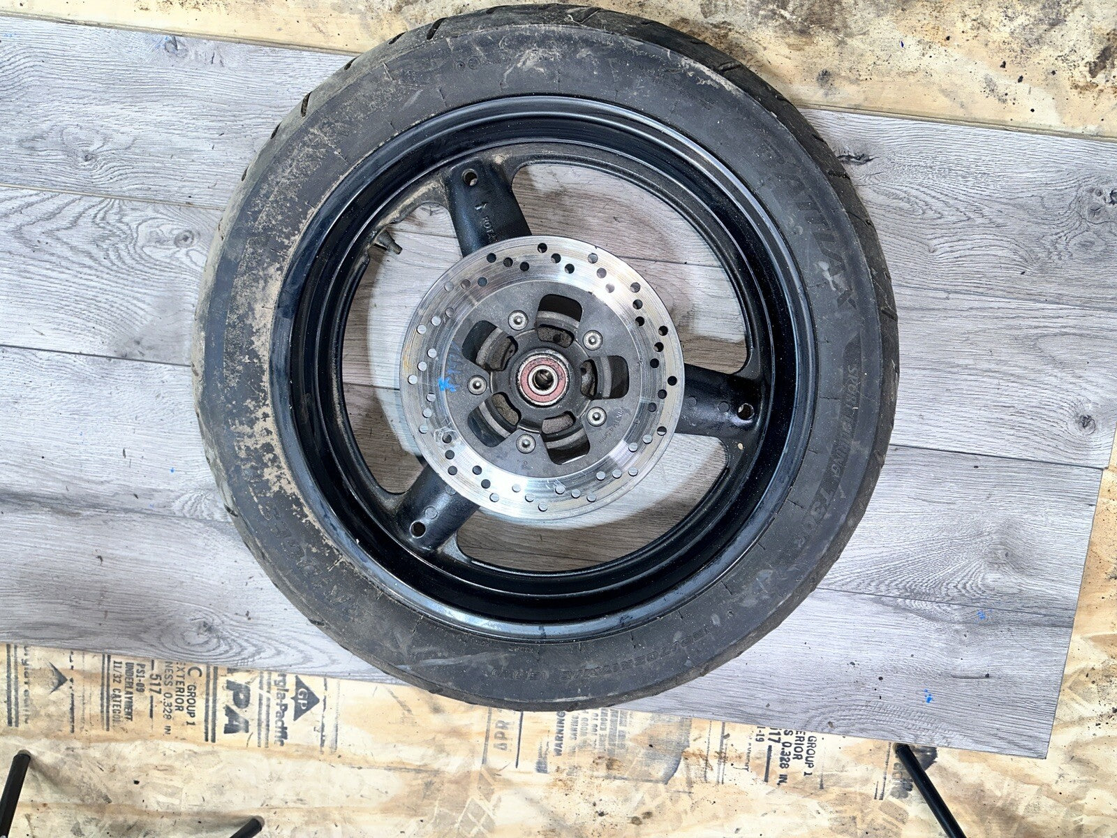 98-06 Suzuki Katana GSX 600 750 F Rear WHEEL RIM