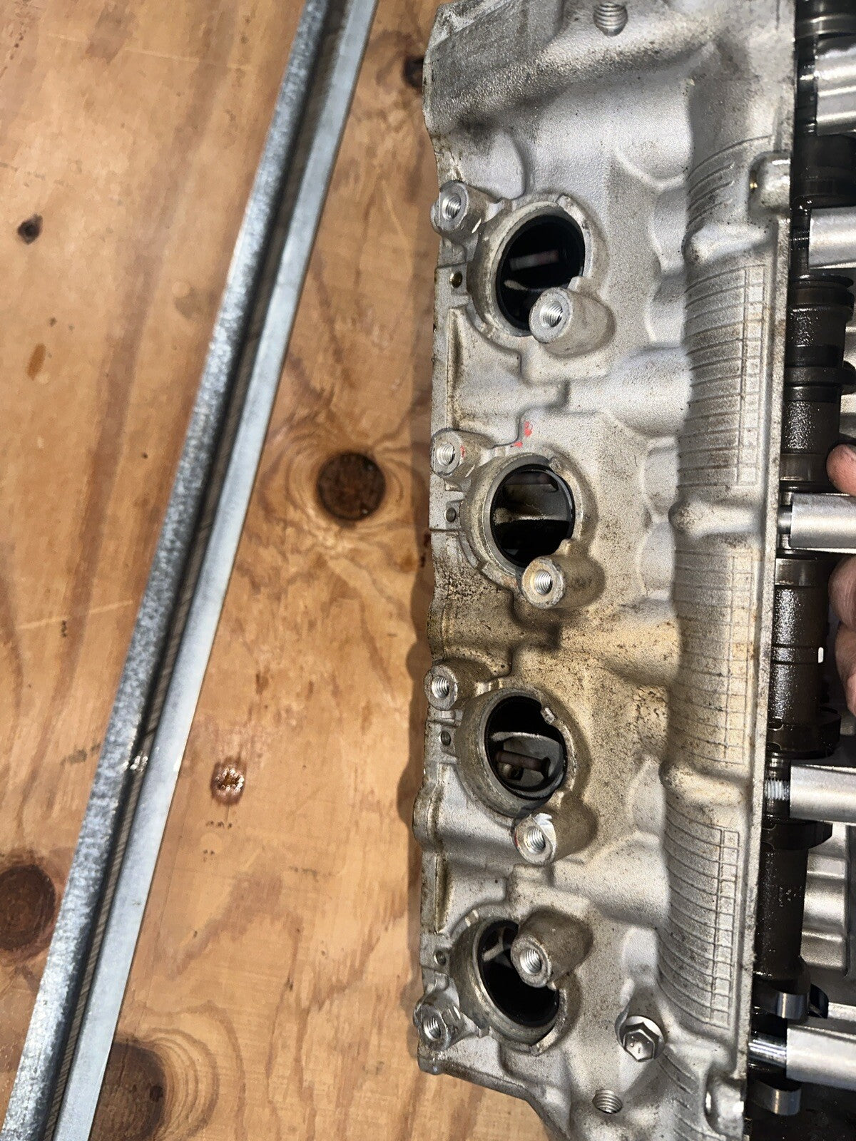 01-03 Suzuki GSXR 600 Engine Motor Cylinder Head