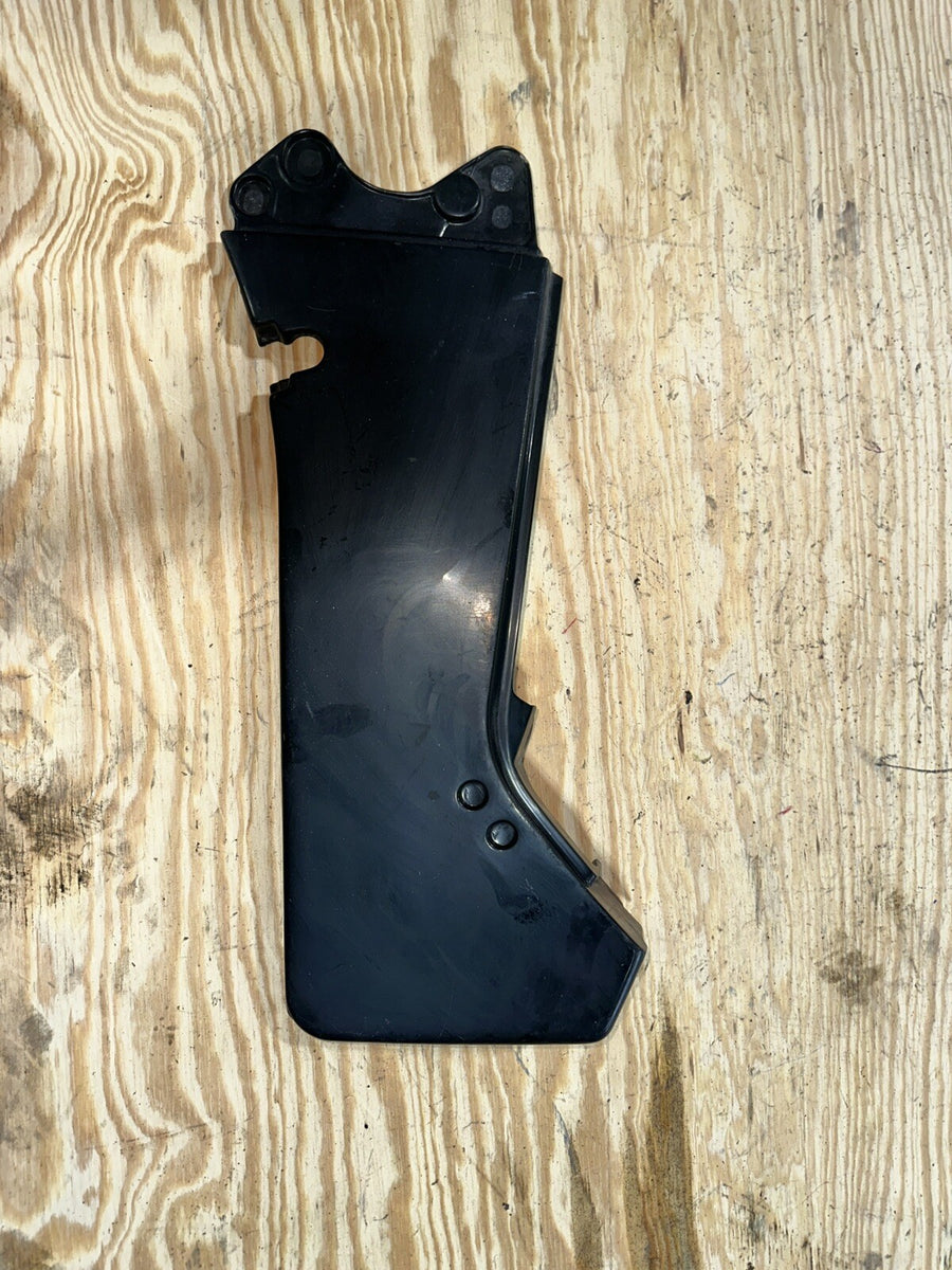 86-87 1986 Suzuki GSXR 750 Left Tail Cover Fairing Side Cover Fiberglass