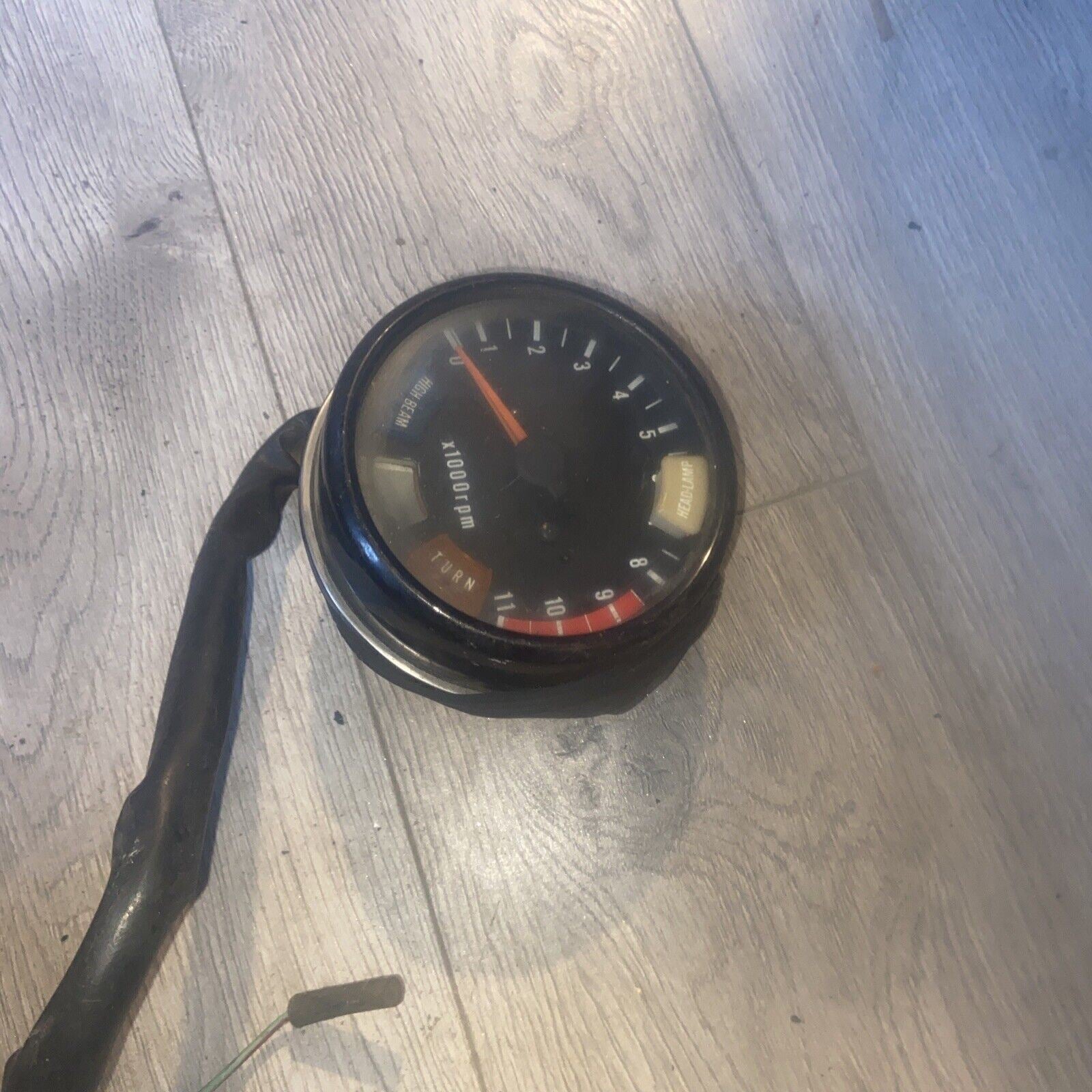 Yamaha XS1100 Midnight Special RPM gauge