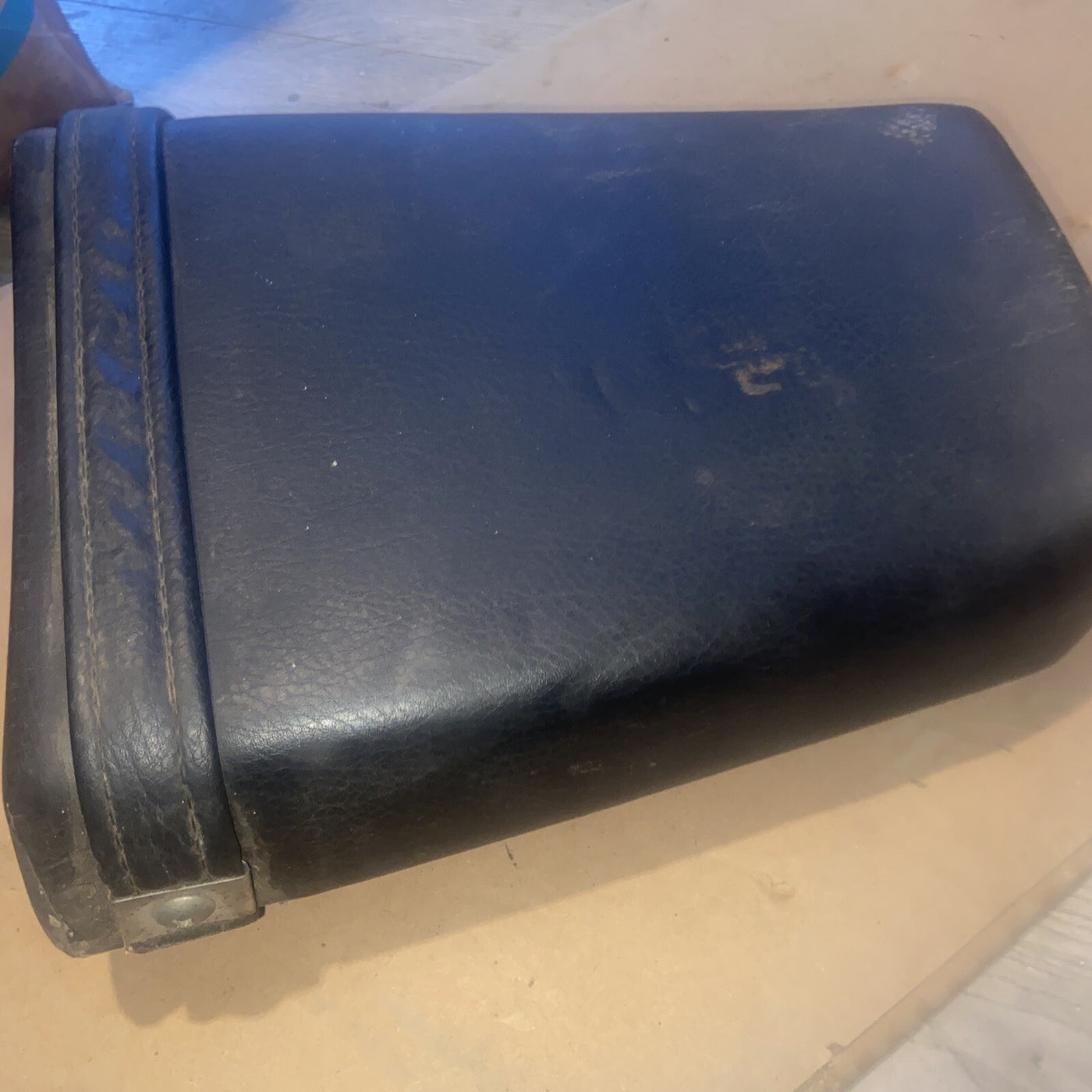 1993 Yamaha FZR600 FZR 600 Rear Seat Passenger Seat