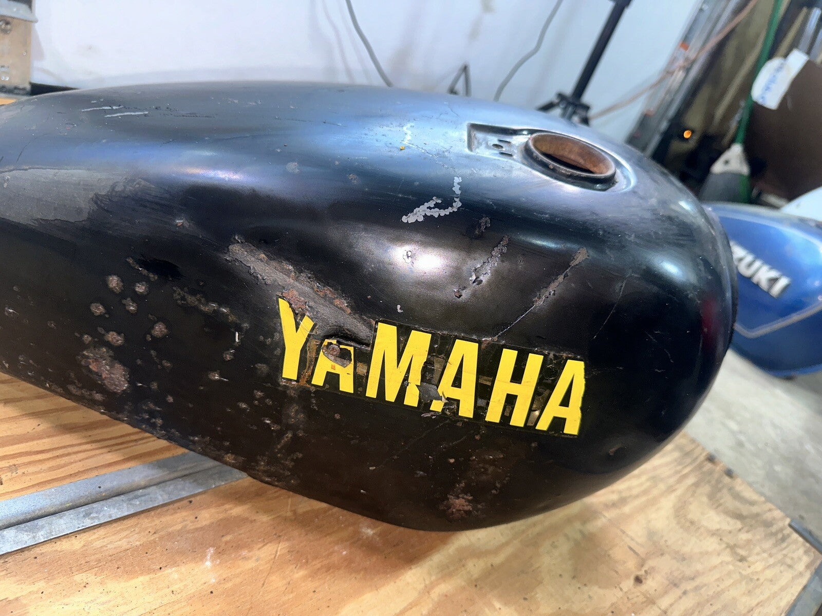 YAMAHA VIRAGO FUEL TANK PETROL GAS XV750 1981-1983 XV 750