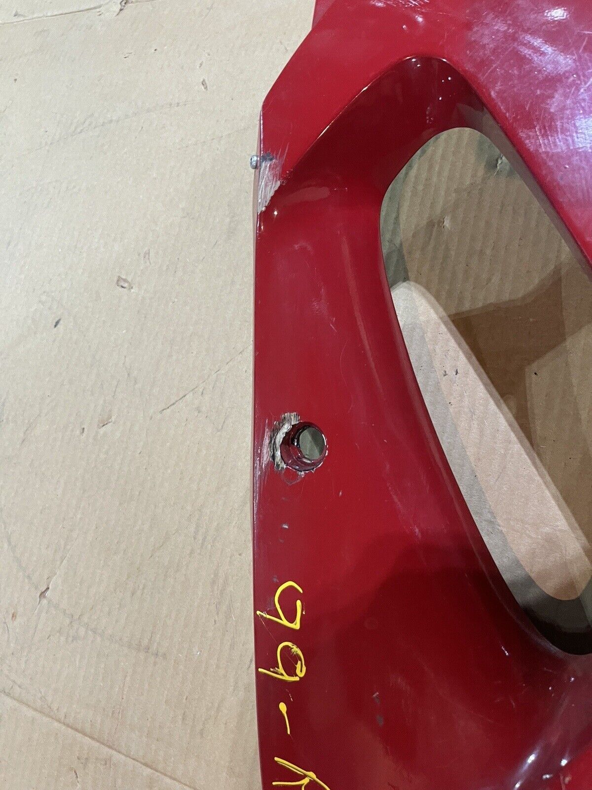 99 00 01 02 Yamaha R6 YZF-R6 OEM right Side mid fairing red