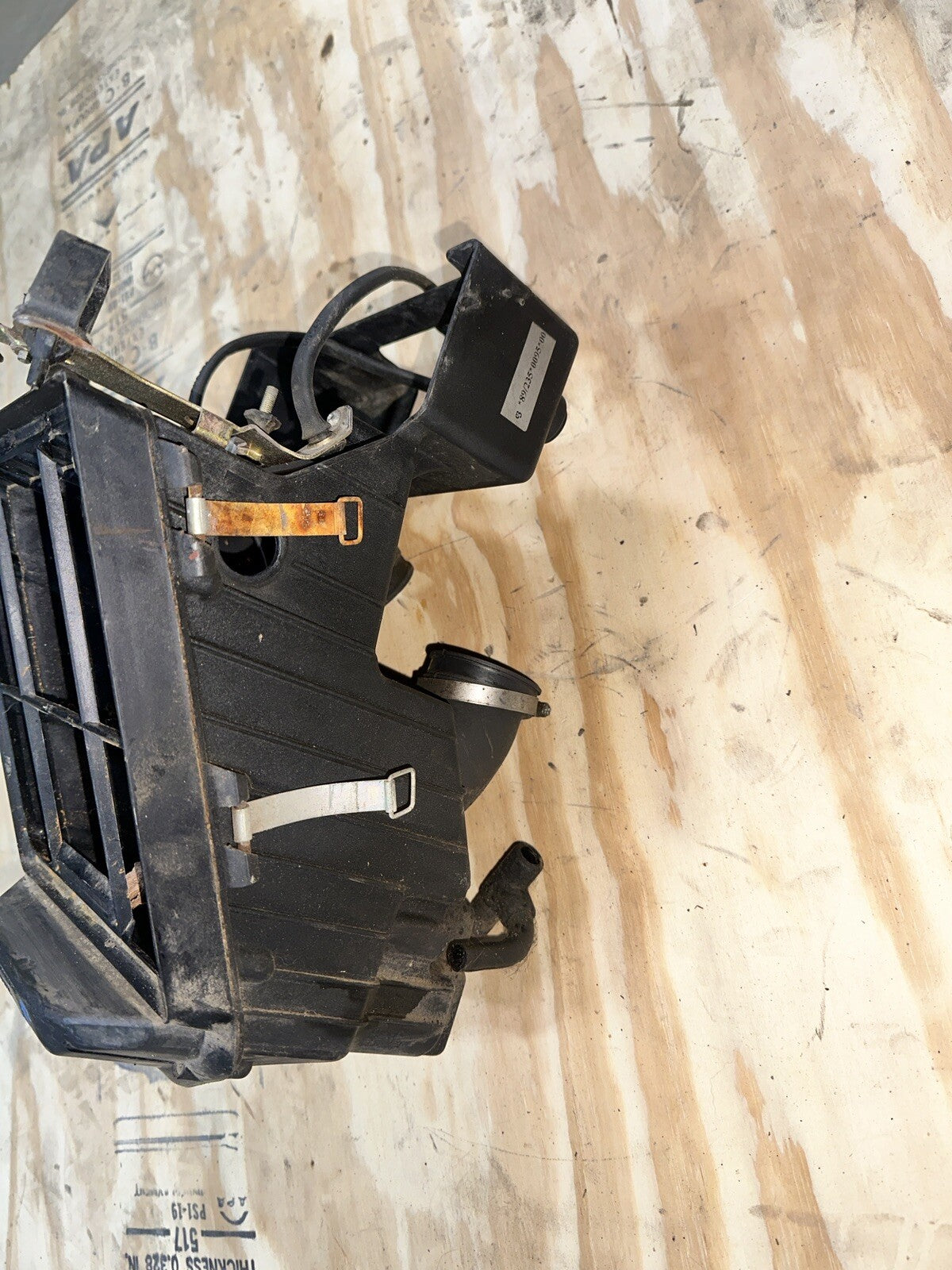 2000 Ducati 750ss Airbox Housing