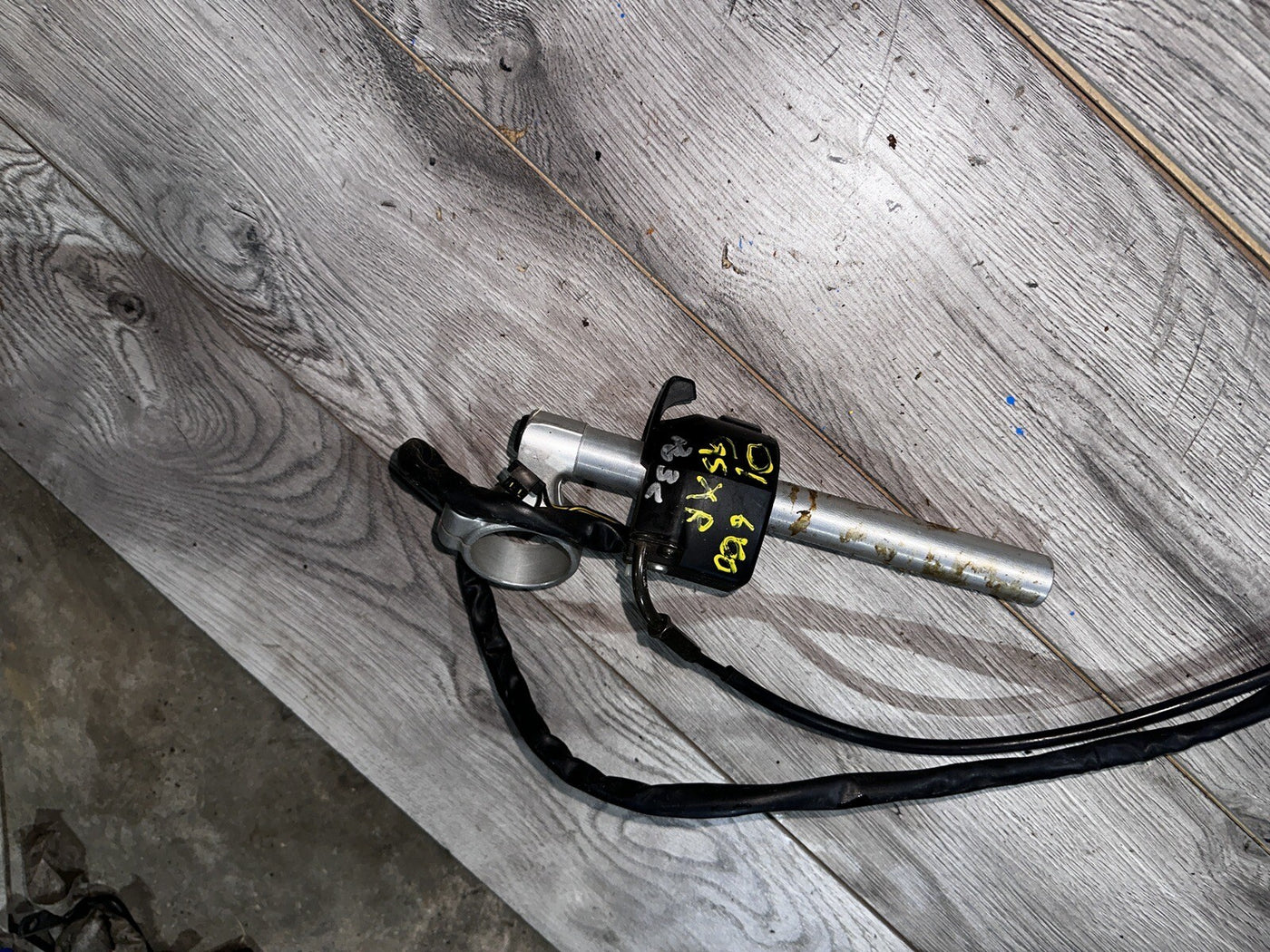 2001 01-03 Suzuki GSXR 600 750 GSXR600 Left Handlebar Control Switch Handle Bar