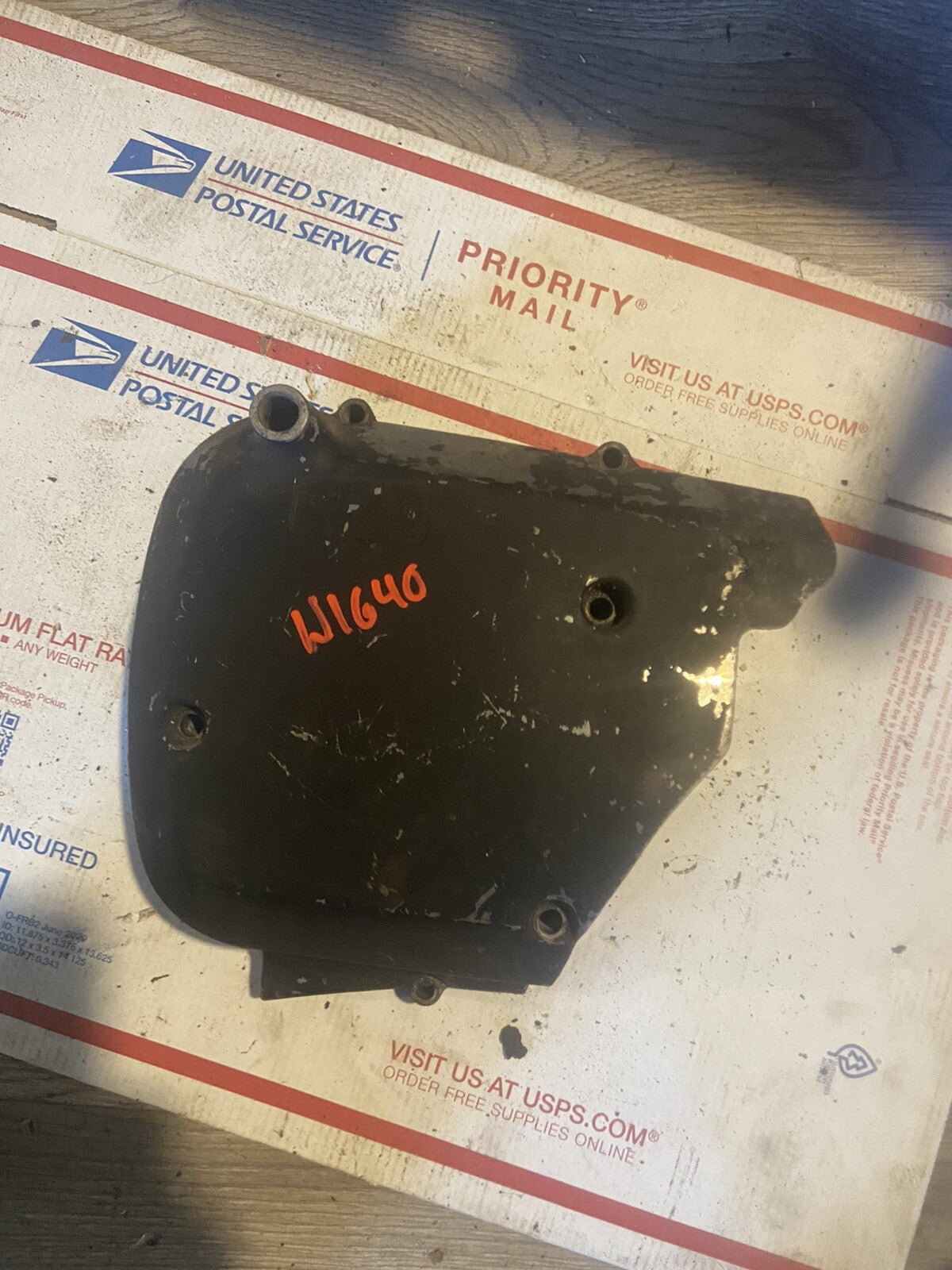 SUZUKI 1978 GS1000E LEFT ENGINE/MOTOR SPROCKET COVER