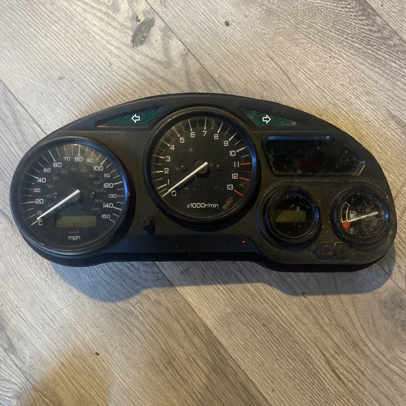1992 Suzuki Katana GSX 600 F GSX600F Gauges Gauge Cluster Speedometer Tach