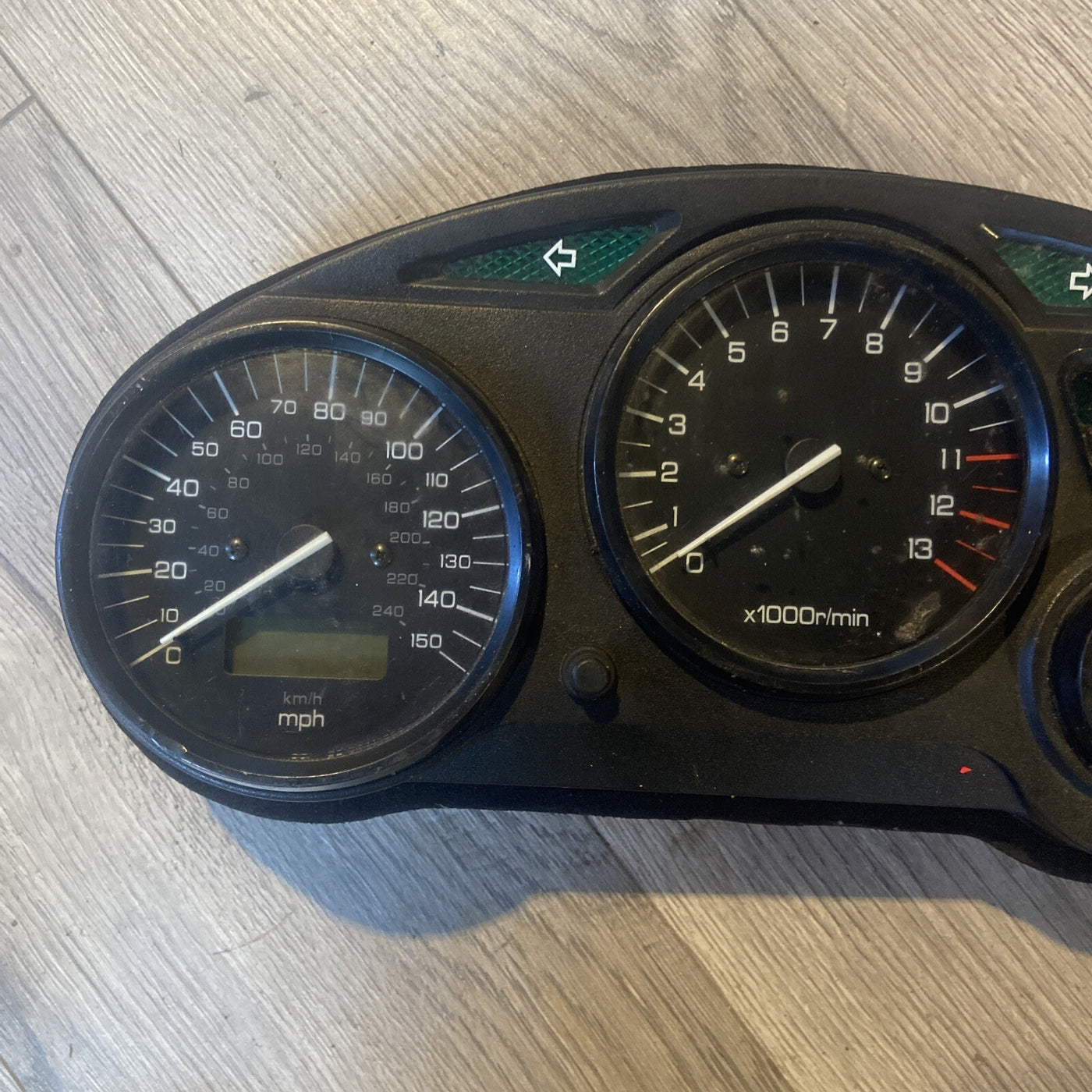 1992 Suzuki Katana GSX 600 F GSX600F Gauges Gauge Cluster Speedometer Tach