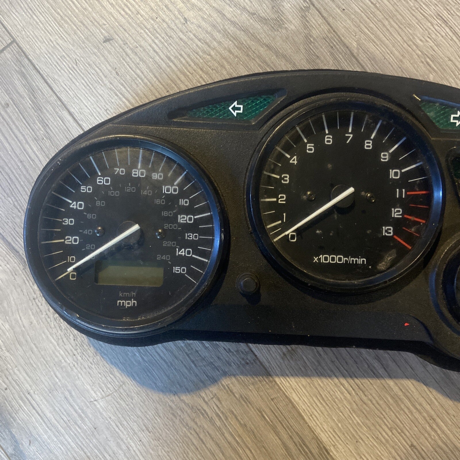 1992 Suzuki Katana GSX 600 F GSX600F Gauges Gauge Cluster Speedometer Tach