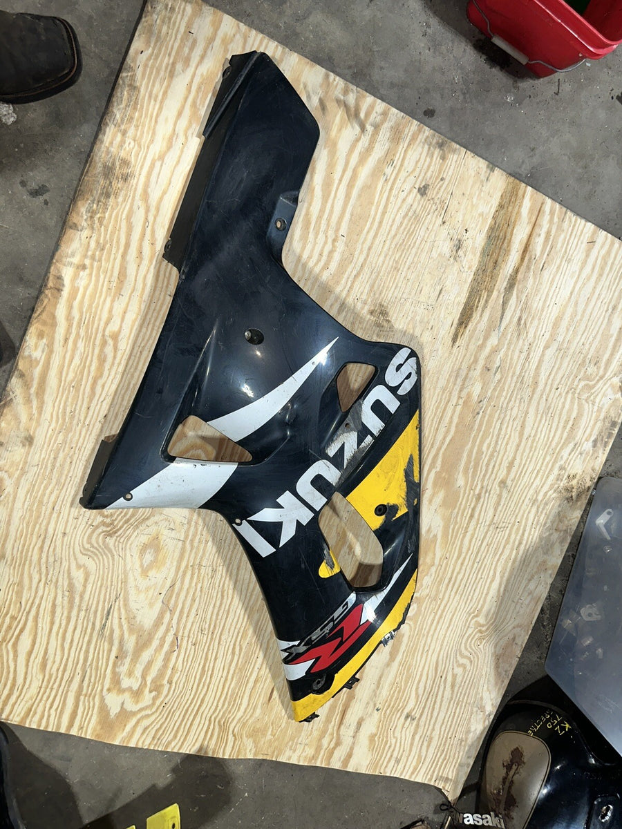 2003 Suzuki Gsxr750 Right Lower Bottom Belly Side Fairing Cowl