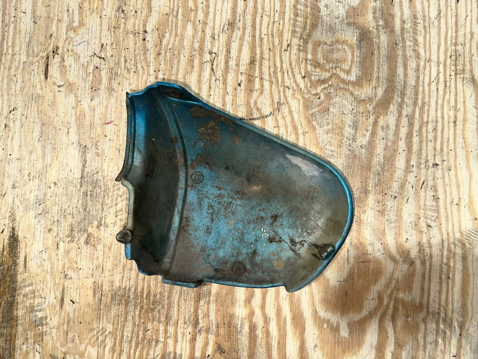 1977-1980 HONDA CB 400 CB400 CB400T HAWK RIGHT SIDE COVER 83600-413-0000 OEM