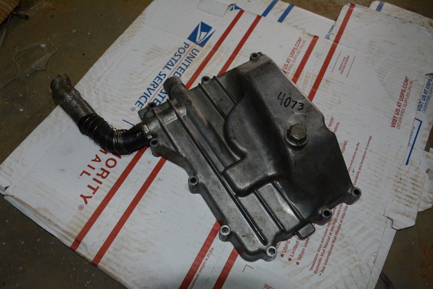 1996-2003 Kawasaki Ninja ZX-7R ZX-7RR ZX750 Engine Motor Oil Drain Pan Cover