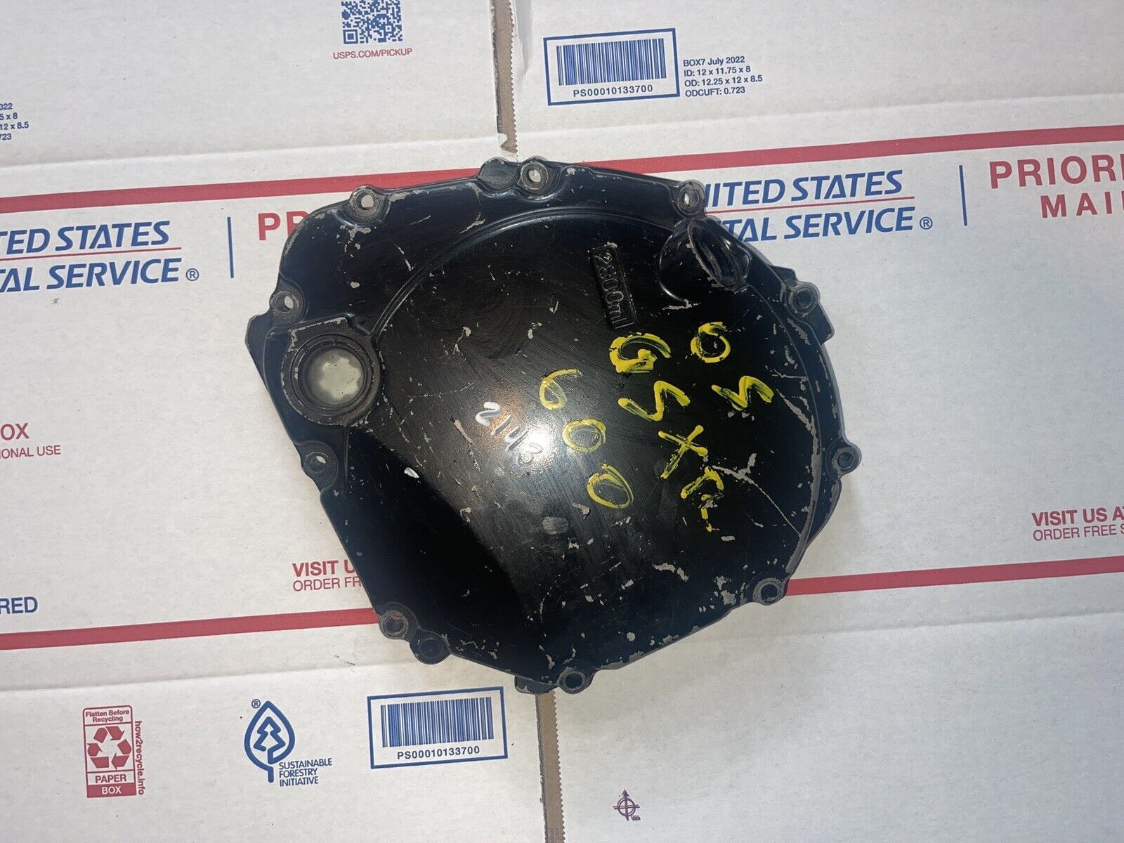 2004-2005 SUZUKI GSXR600 GSX-R 600 CLUTCH RIGHT SIDE ENGINE MOTOR COVER CASE 05
