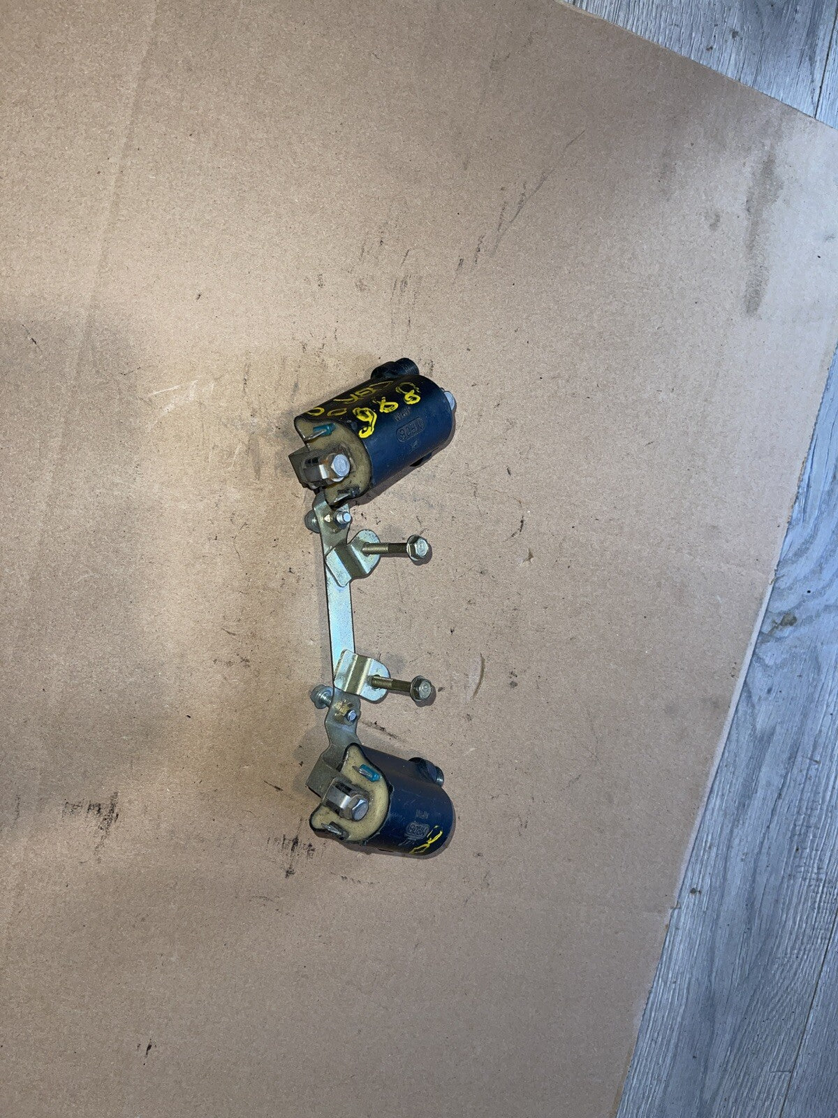 87 HONDA CBR600F IGNITION COILS COIL SPARK PLUG CAPS