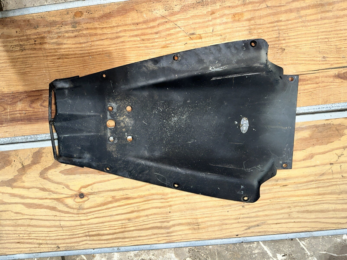 03-09 2003 2009 Yamaha Yzf R6 R6s Rear Undertail Under Tail Fairing Cowl