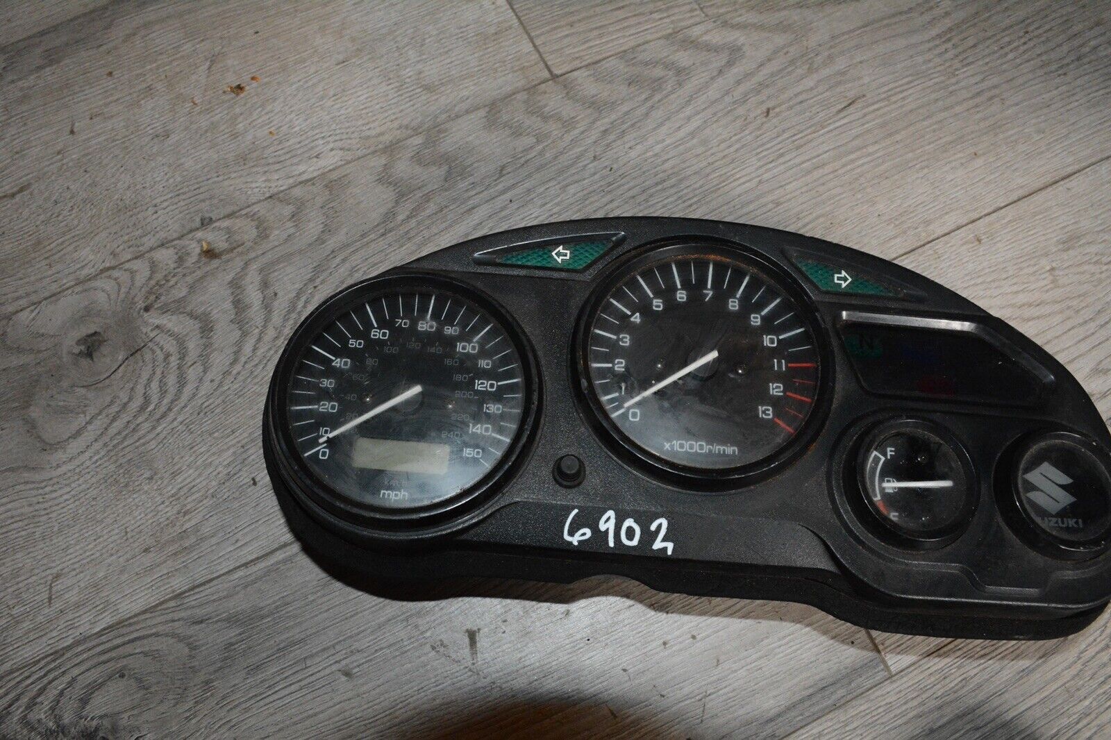 2000 Suzuki Katana 600 Gsx600f Speedo Tach Gauges Display Cluster Speedometer 