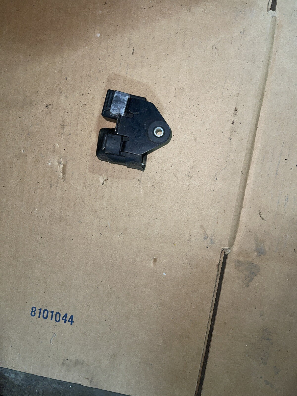 KAWASAKI ZX11 FUEL LIGHT LAMP RELAY 27002-1073 ZX 6 11 ZX-11 ZX6