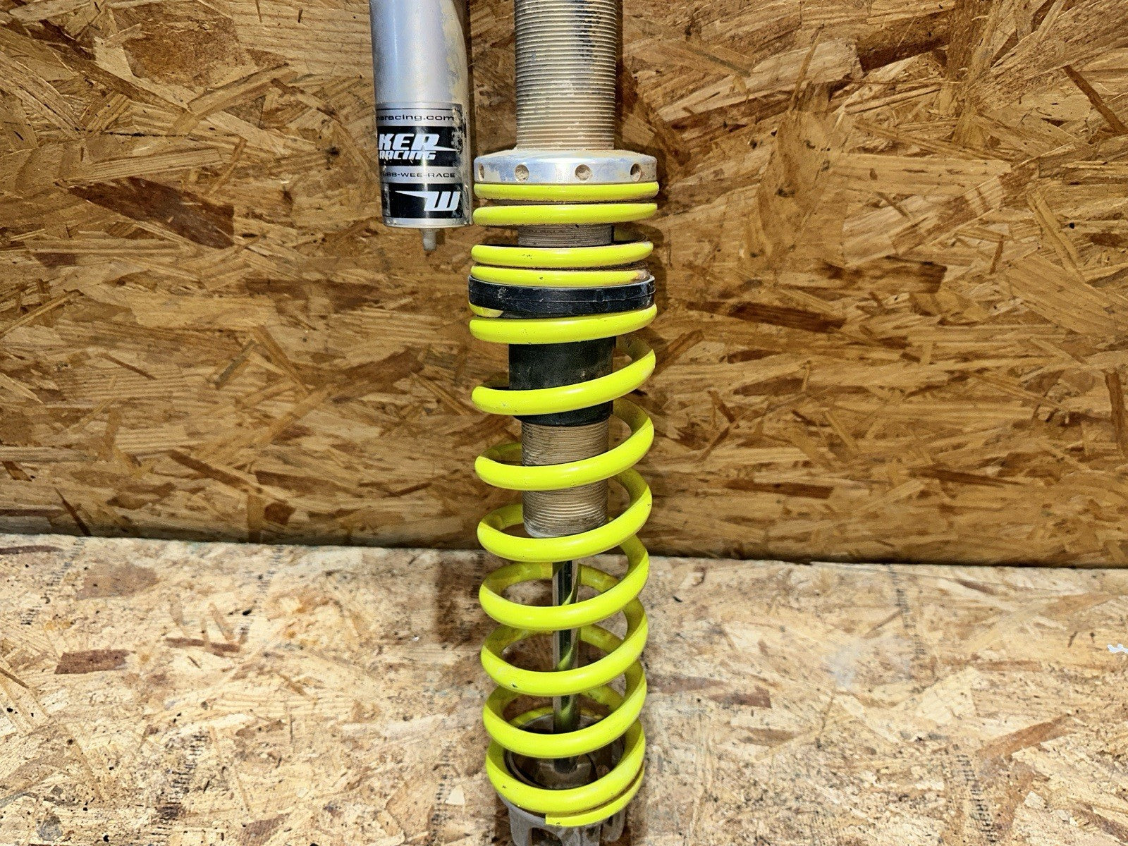 Polaris RZR XP 1000 Highlifter 20 Walker Evans Front Right Shock 7044895