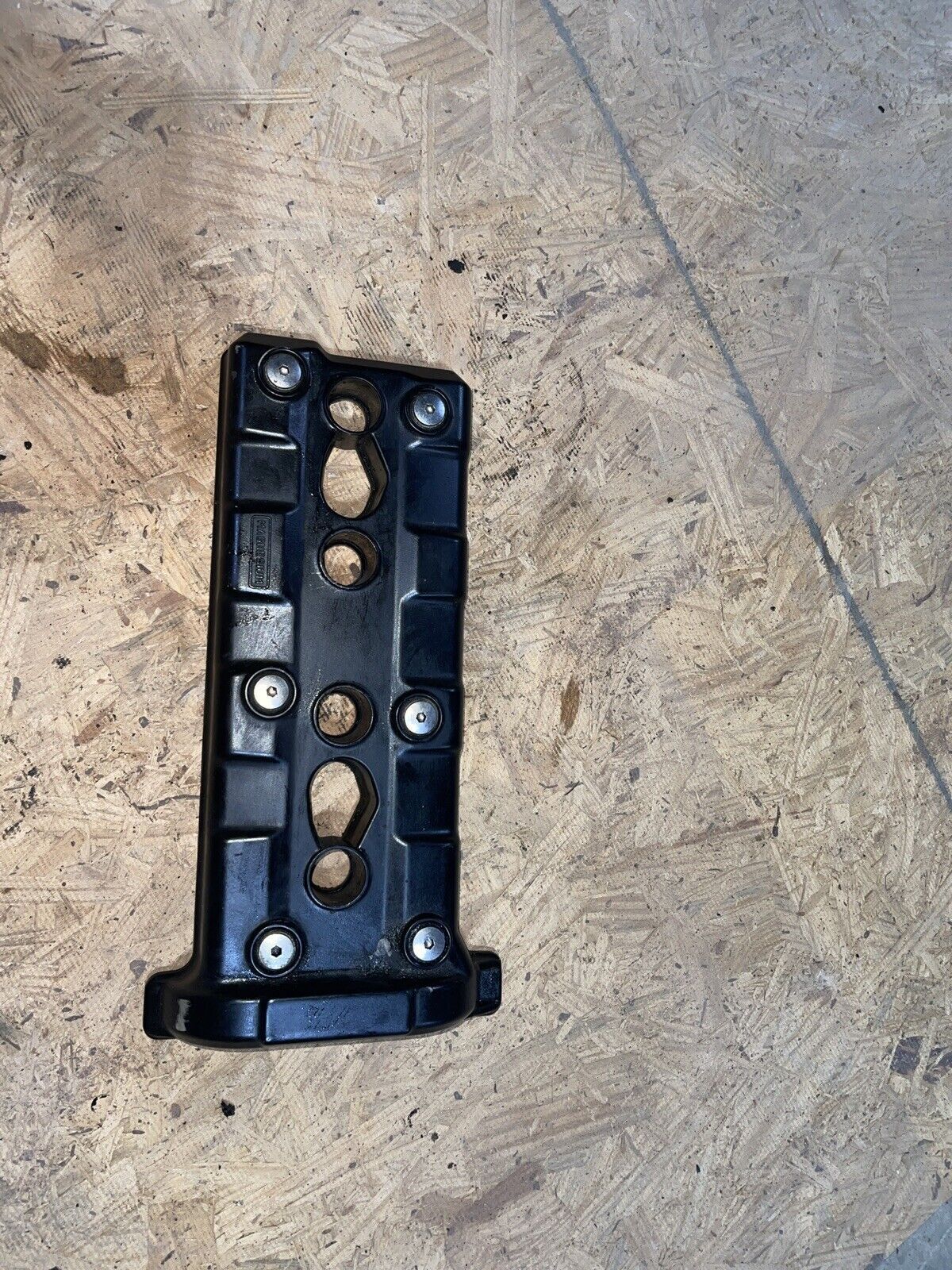 1998 - 2001 Yamaha YZF R1 Engine Cylinder Head / Valve Cover 4XV-11191-00-00