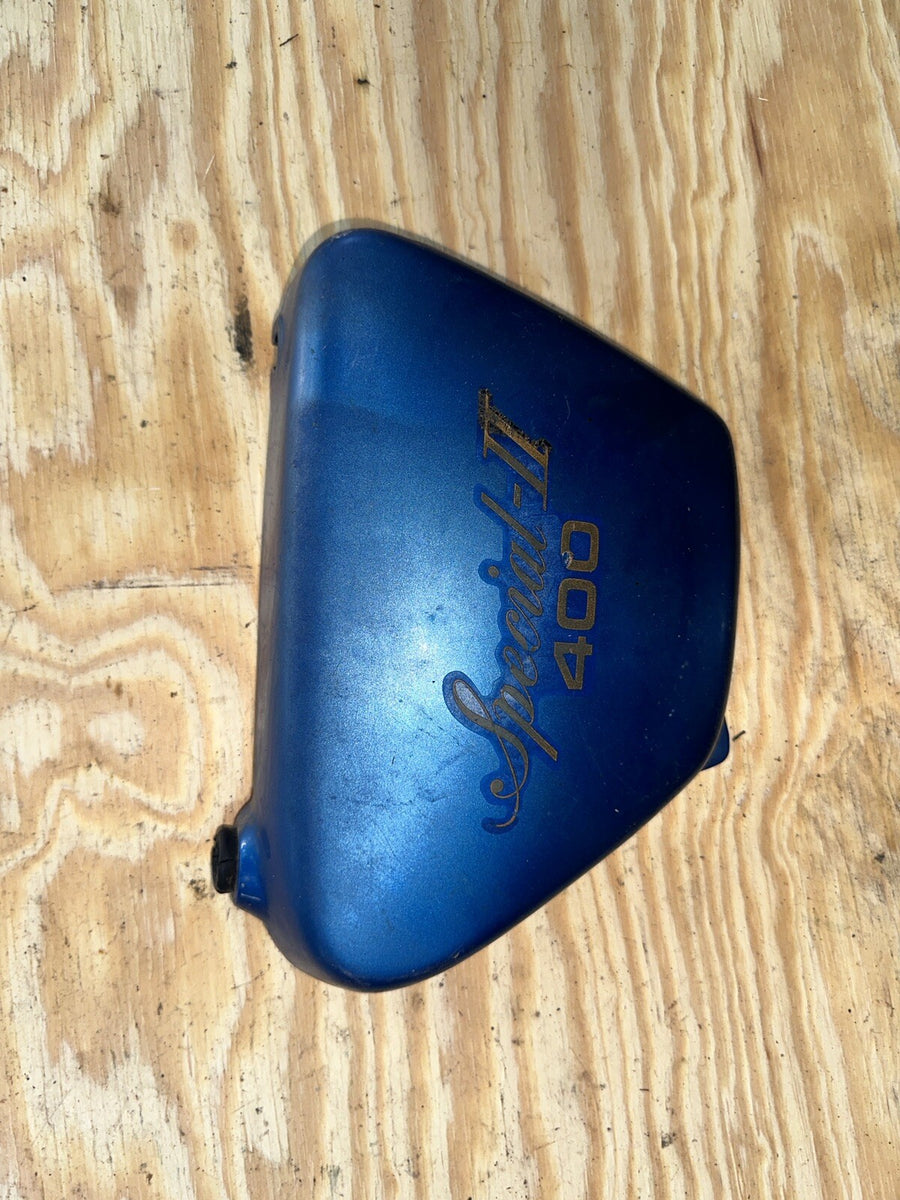 1980 Yamaha XS400 Special 2 OEM Right Side Cover Blue