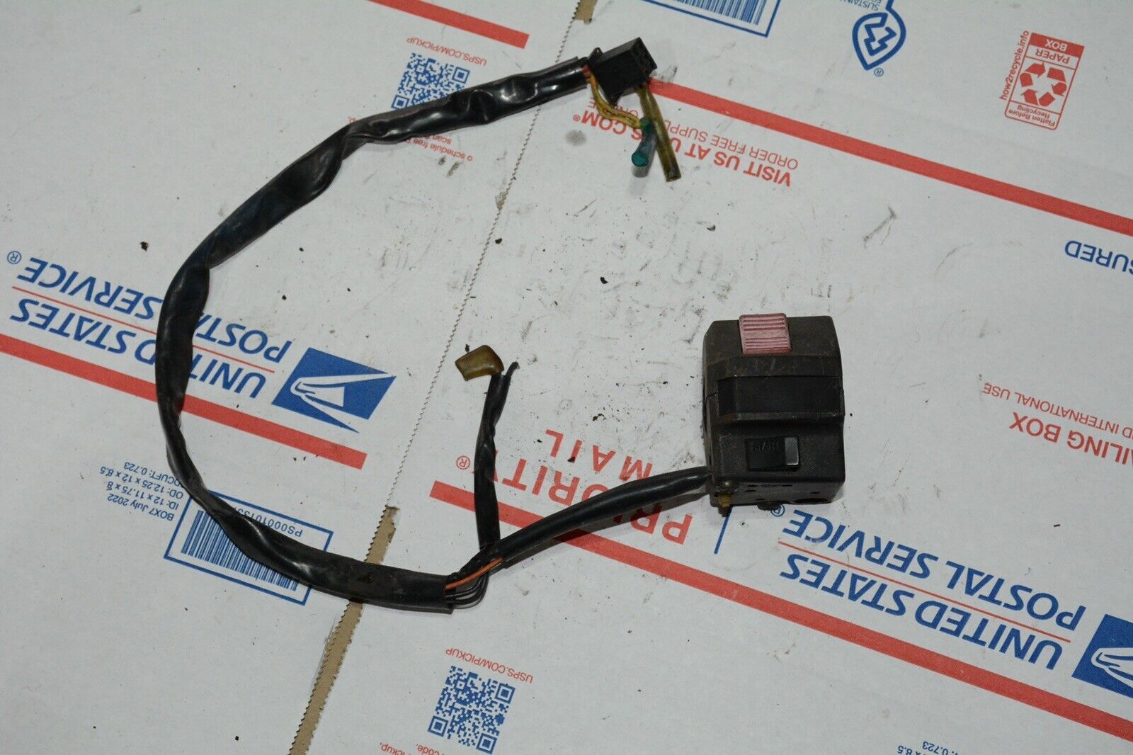 Suzuki Katana 600 GSX 600F GSX600 88-91 92 93 94 95 96 OEM Right Bar Switch Kill