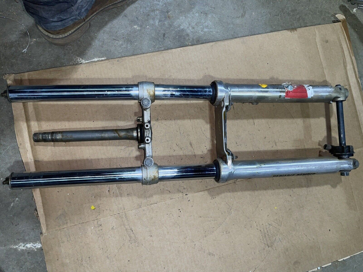 YAMAHA 1988 FZ600 FZ600U OEM FRONT FORKS SHOCK SUSPENSION SET PAIR