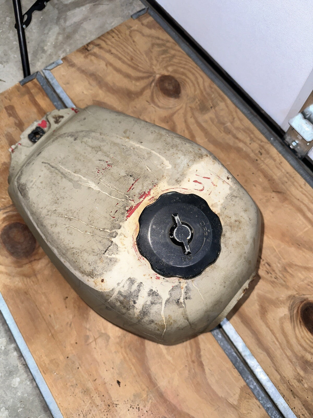 1984 Honda ATC 200 M 200m gas tank fuel tank