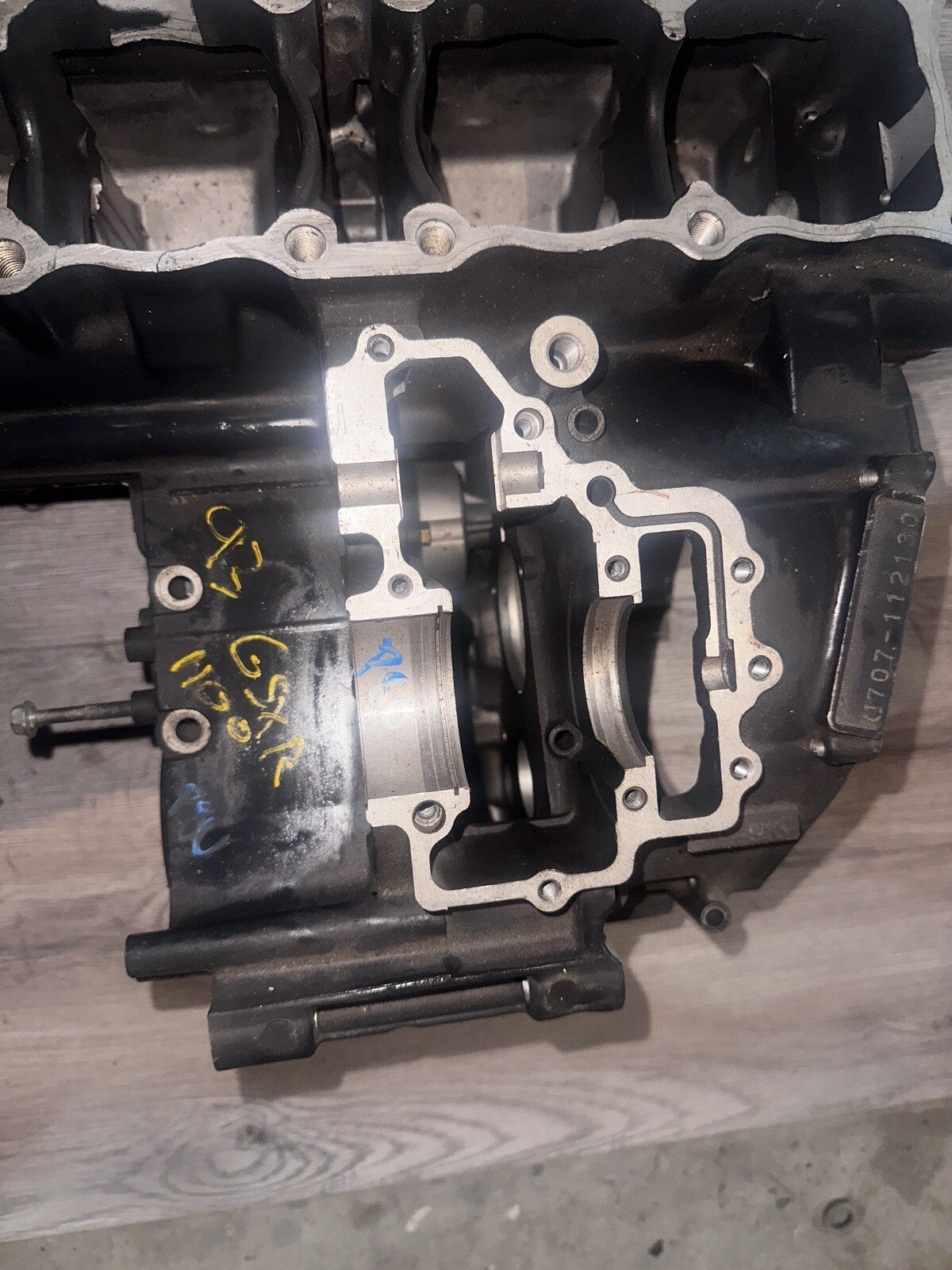 1996 93-98 Suzuki GSXR 1100 GSXR1100 Crank Case Crankcase  Engine Motor Oem