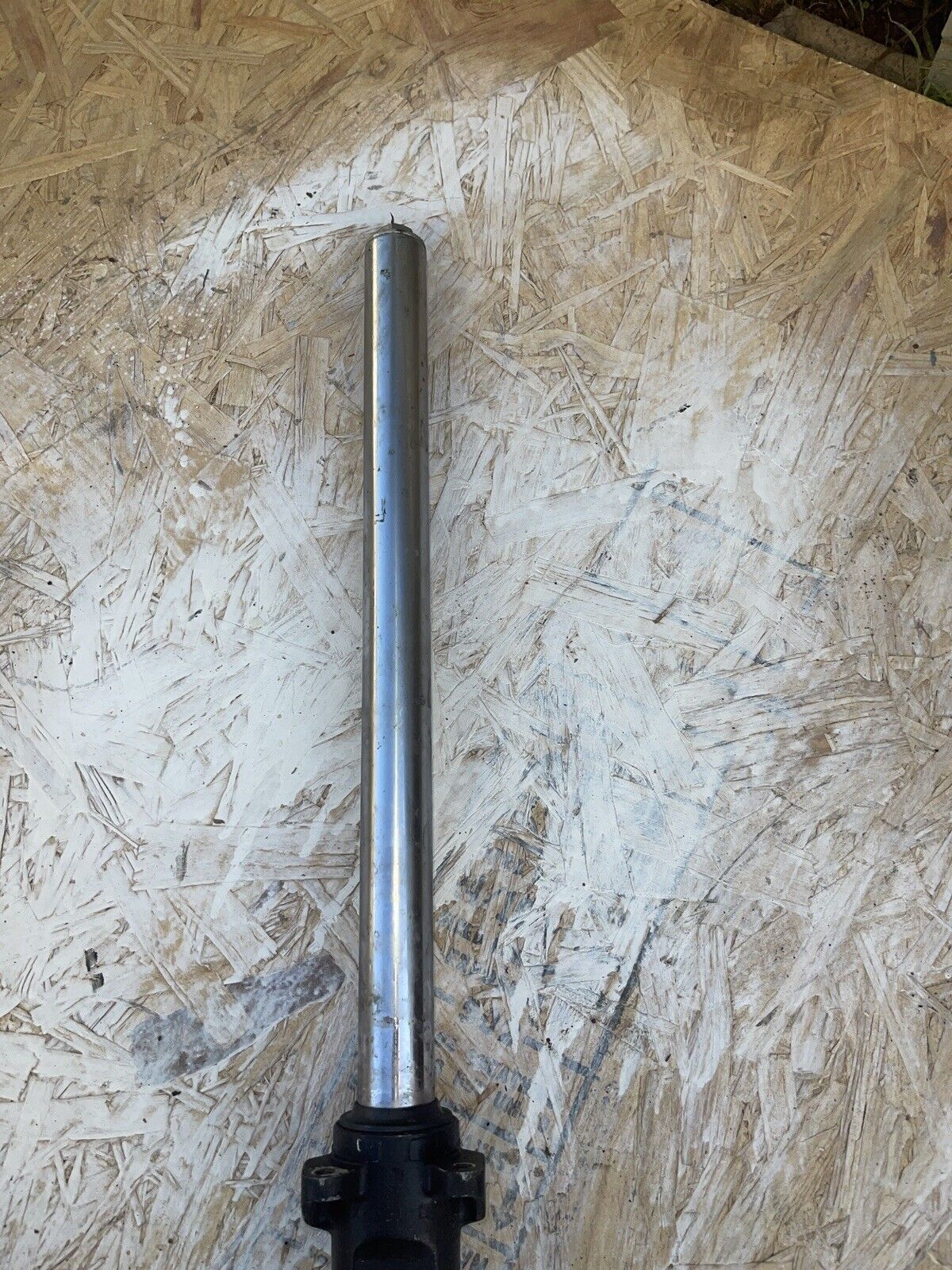 Suzuki gs 1150 left fork
