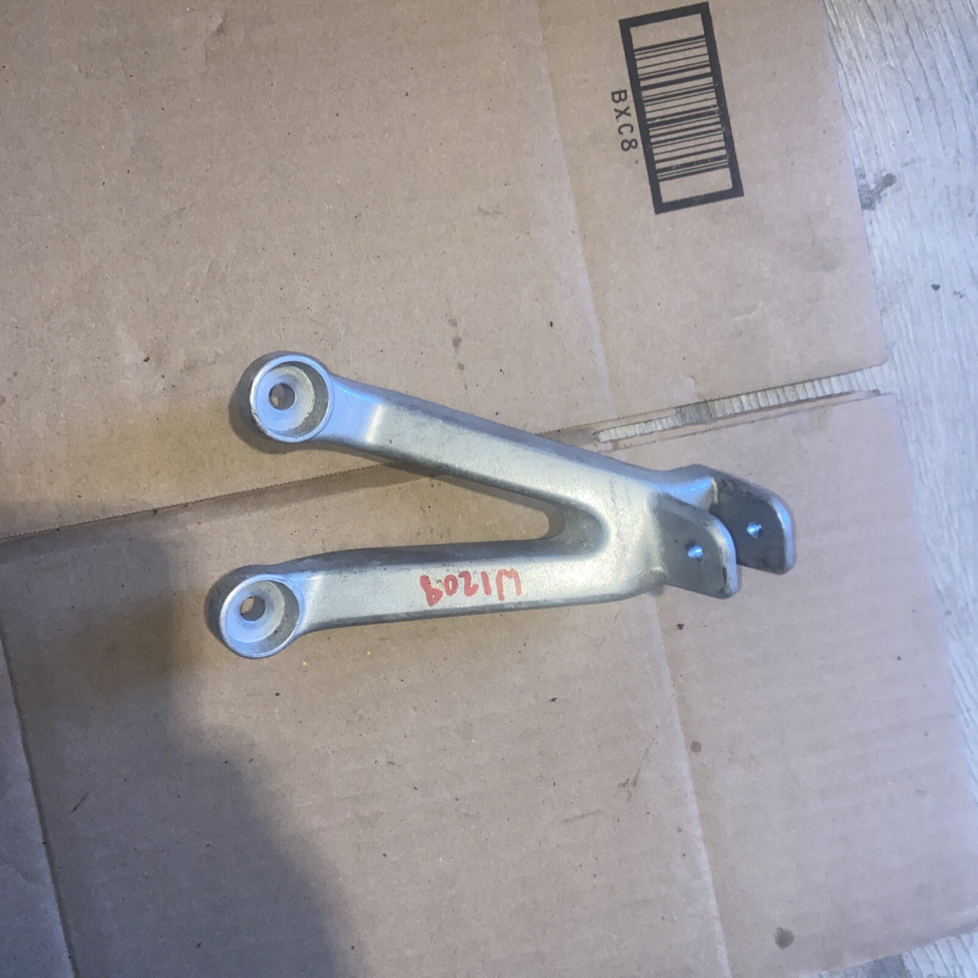99 Honda CBR900RR LEFT REARSET FOOT PEG