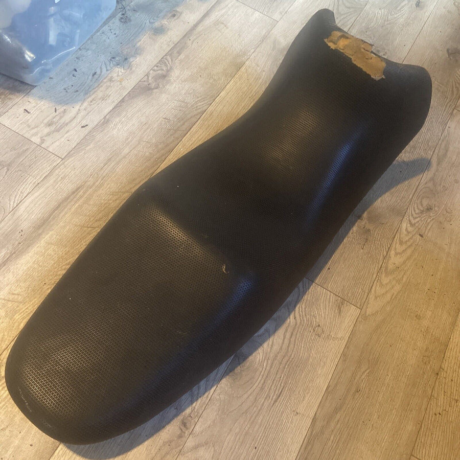 2000 98-06 Suzuki Katana 600 GSX600 Seat Saddle Rider Passenger Cushion Pad