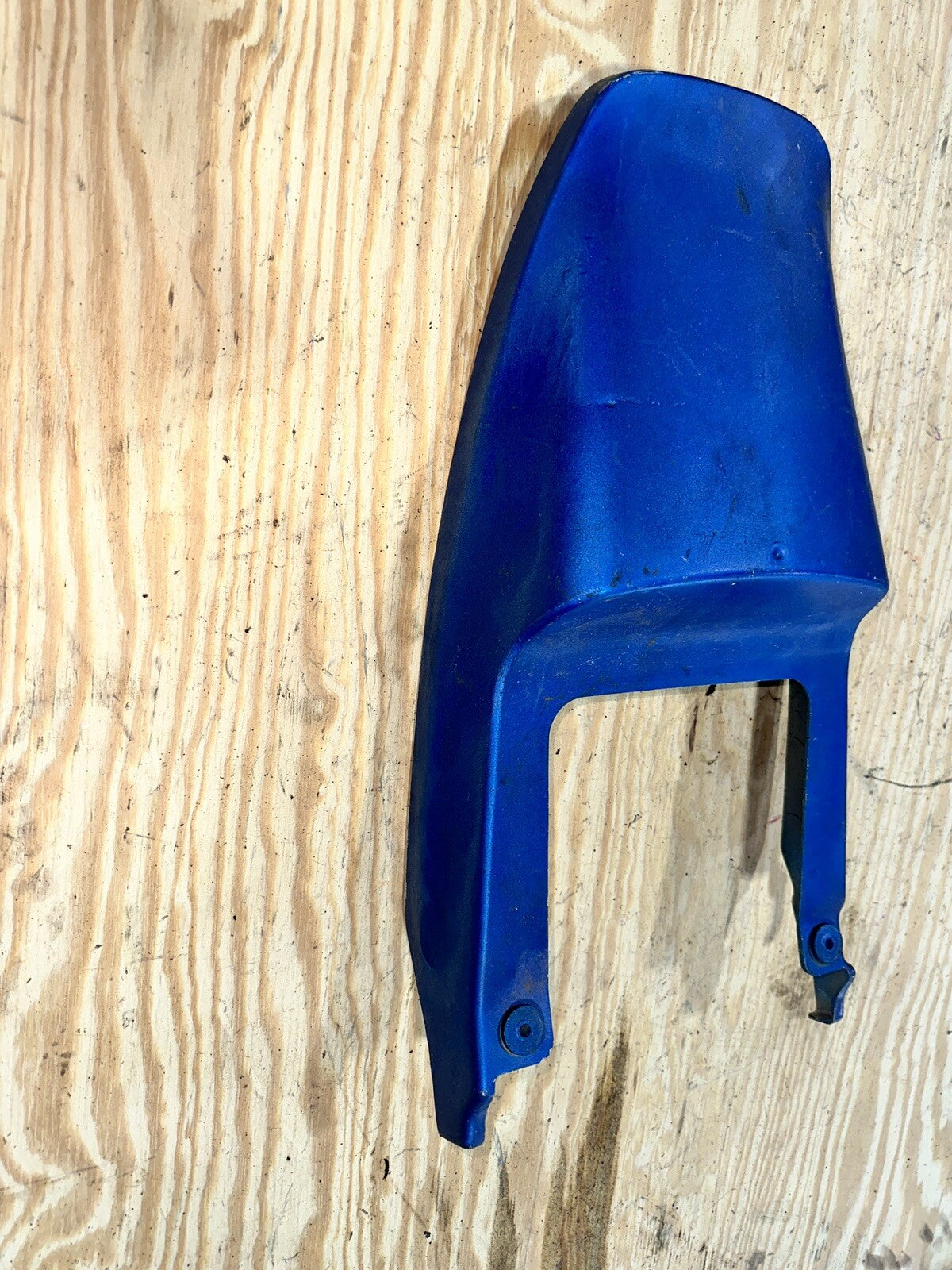 1977 - 78 79 Kawasaki KZ650 Rear Back Seat Cover Fairing Tail Cowling 53043-016