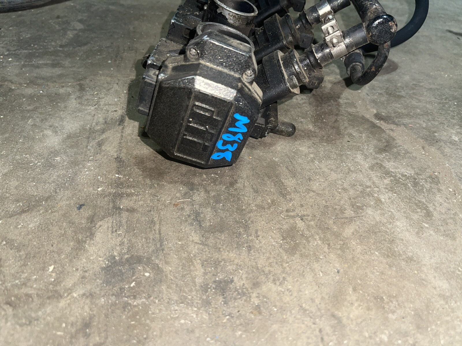 Kawasaki Gpz Throttle Body