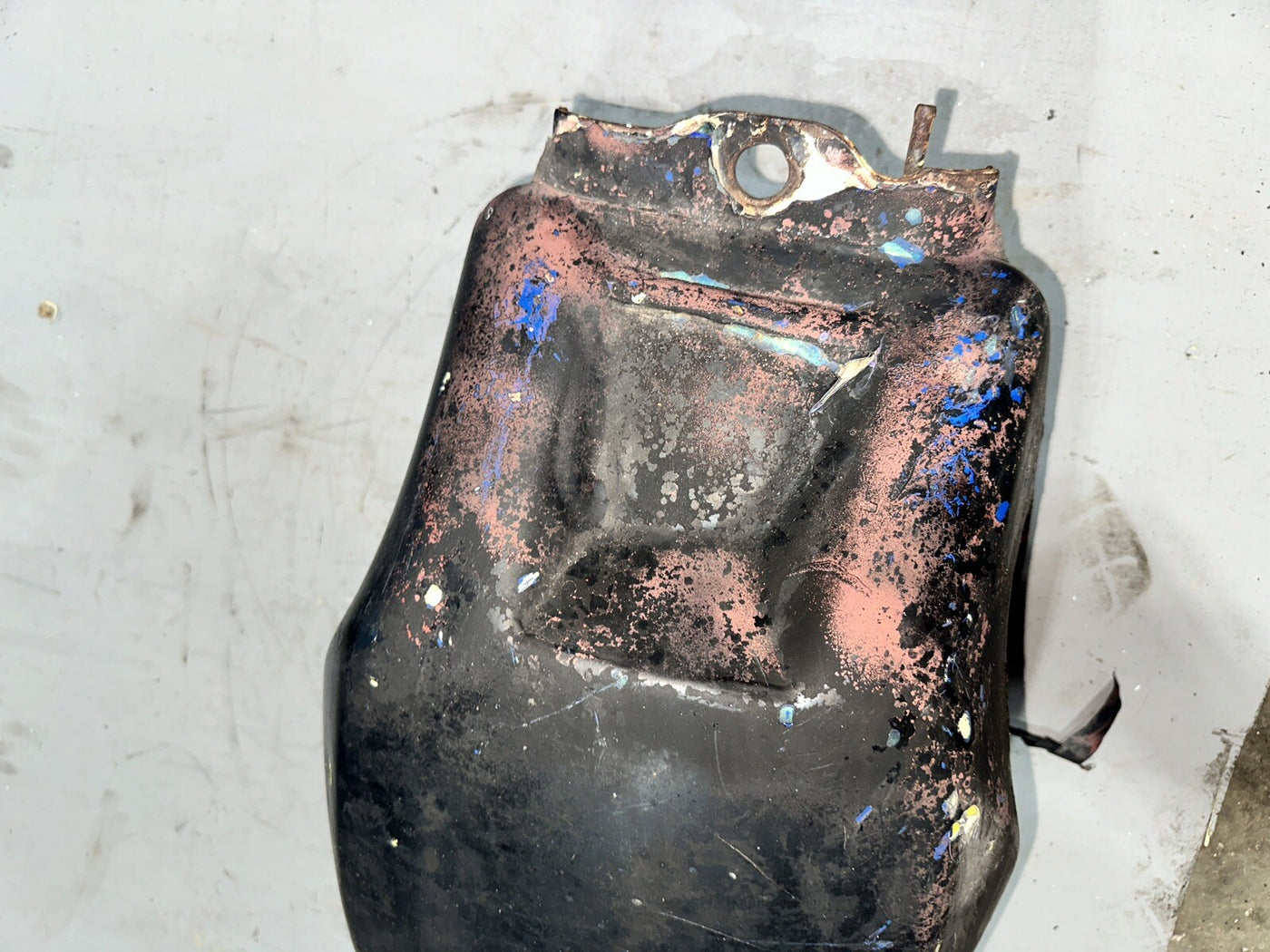 84 HONDA INTERCEPTOR 750 VF750F GAS TANK FUEL PETROL RESERVOIR Lots Of Filler