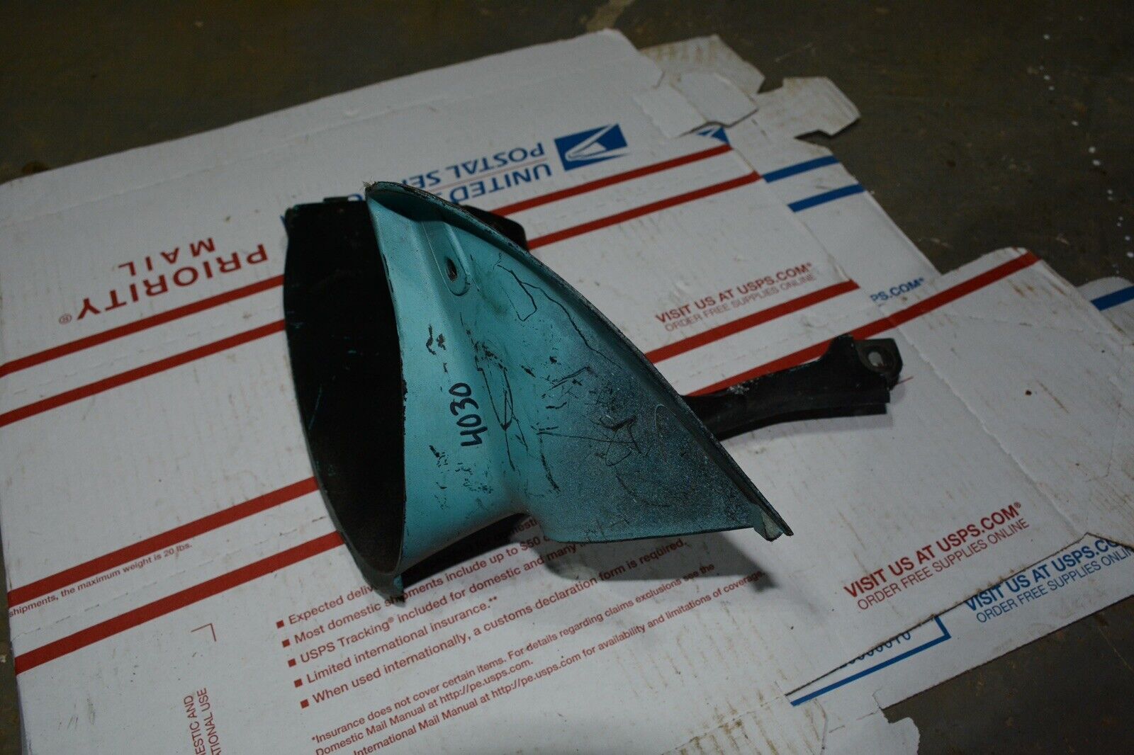 06 Suzuki GSX 1300 R GSX1300 Hayabusa Right side cowl fairing dash cover inner