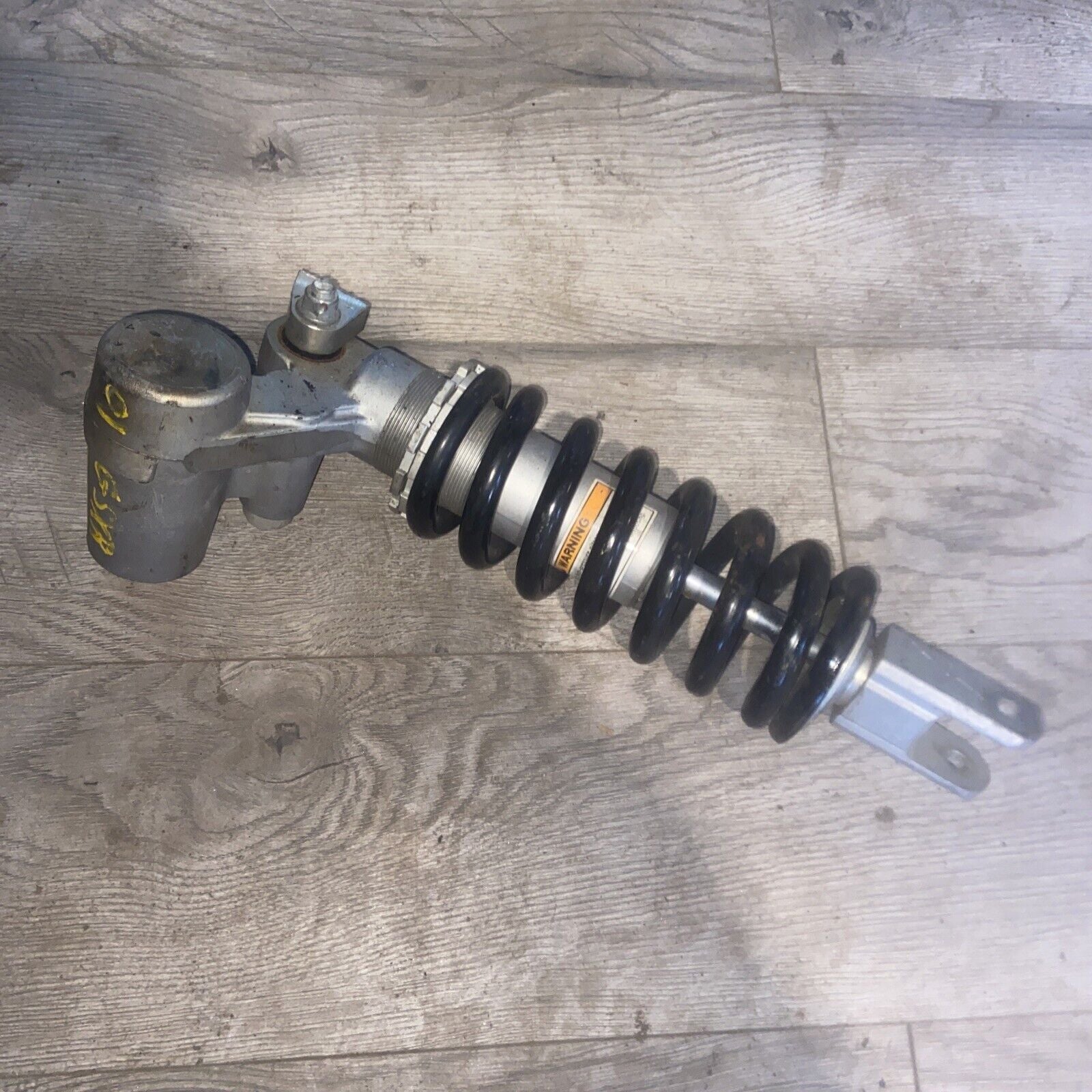 2001 Suzuki GSXR750 Rear Shock Spring Suspension Damper Absorber