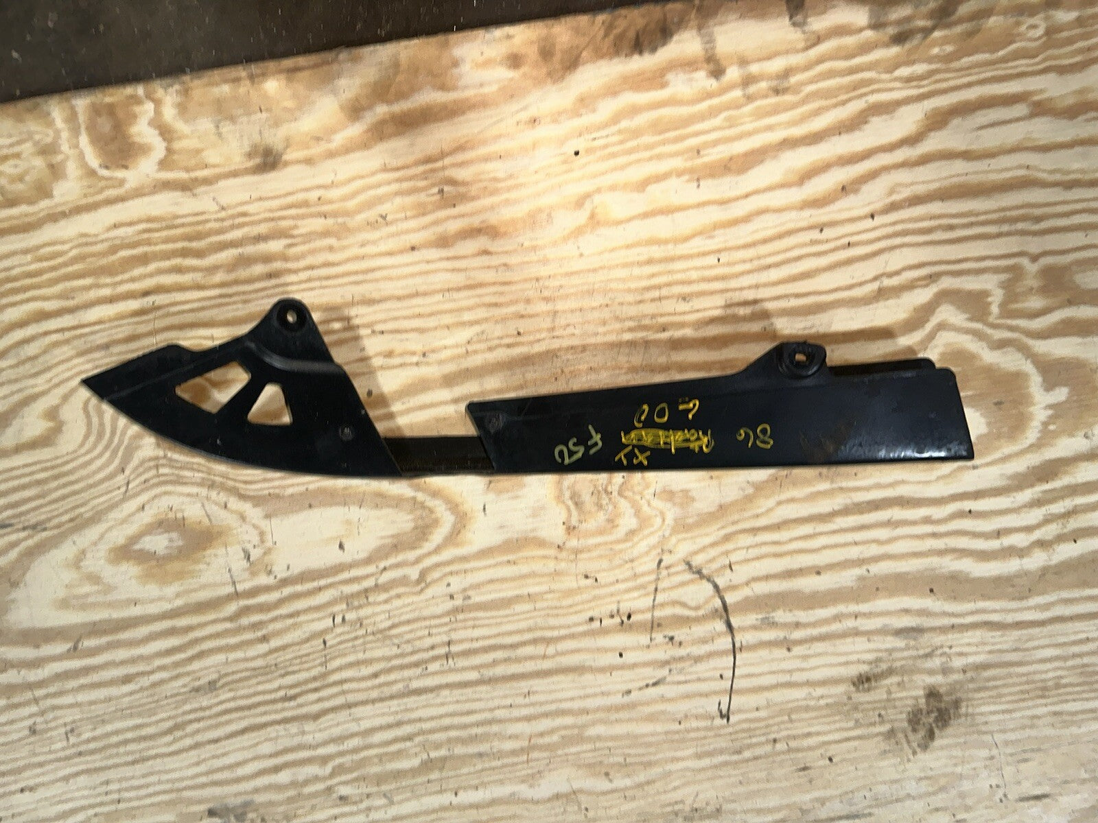 Chain Cover 1986 Yamaha YX600 Radian 600 YX YX600S 86