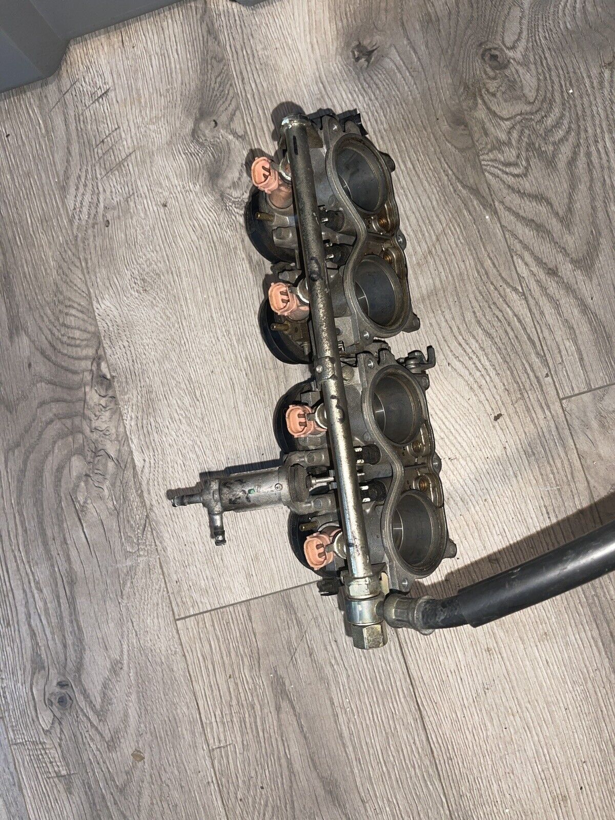 03 04 05 06 HONDA CBR600RR OEM MAIN FUEL INJECTORS THROTTLE BODIES BODY