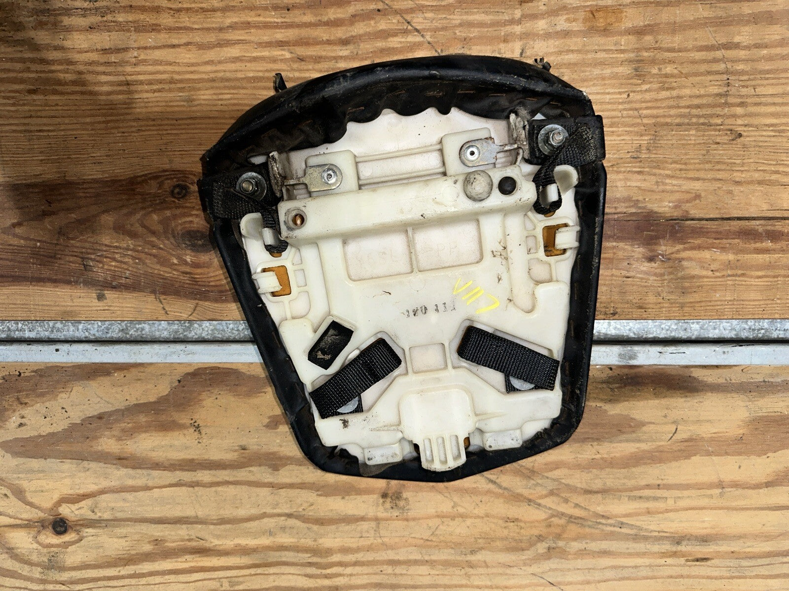 2003-2004 Yamaha Yzf R6 Rear Back Passenger Tandem Seat Pad Saddle Pillion