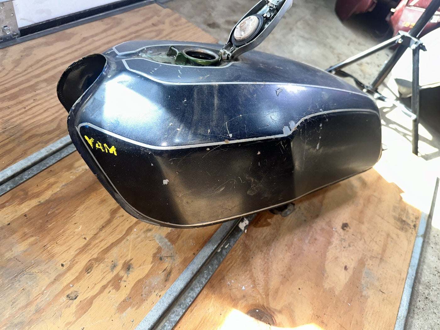 1976-1979 Yamaha Rd 250 Gas Tank Fuel Tank