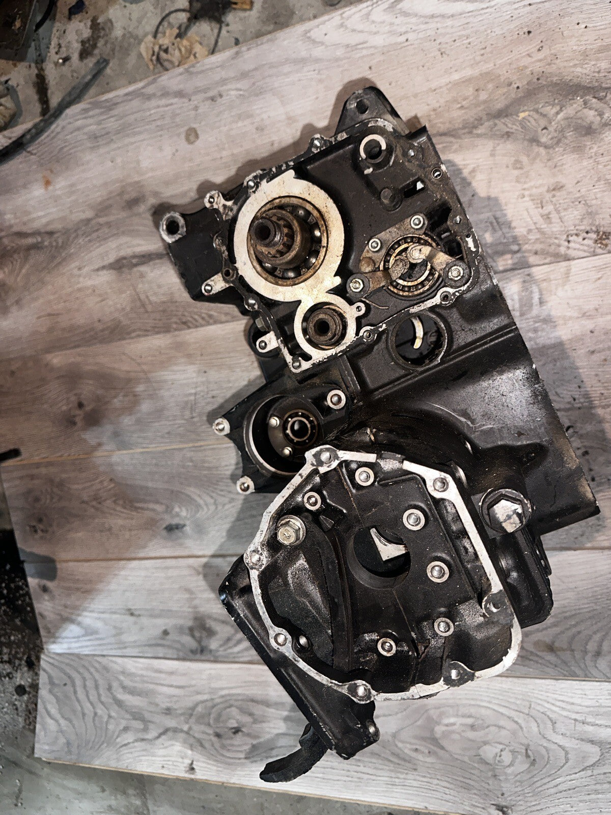 Kawasaki ZX10B ZX10 B 1980s Engine Crankcases Crank Cases Zxt00