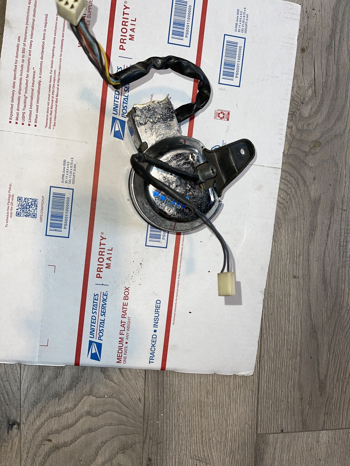 1982 YAMAHA XJ650 MAXIM GAUGES METER TACH