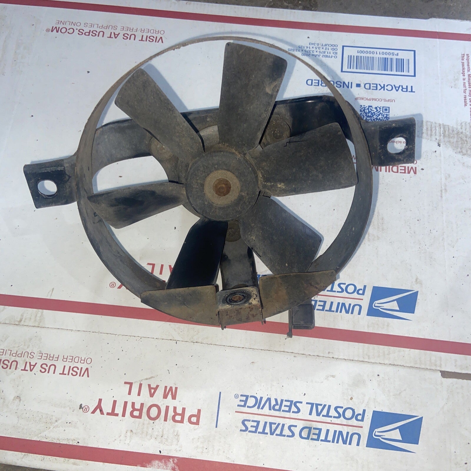 1985 Honda VF Radiator Fan VF500C