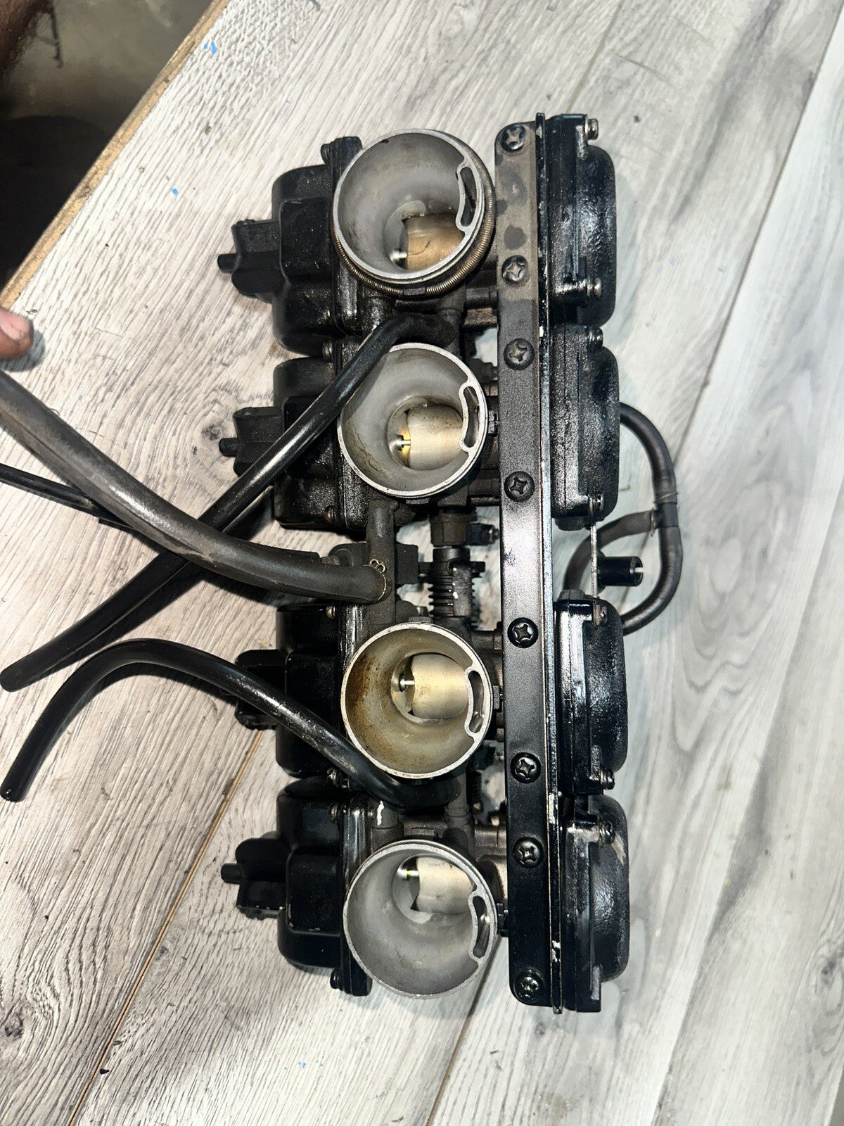 1984-85 KAWASAKI GPZ 550 ZX550 ZX KZ 550 CARBS CARBURETORS NEEDS CLEANING